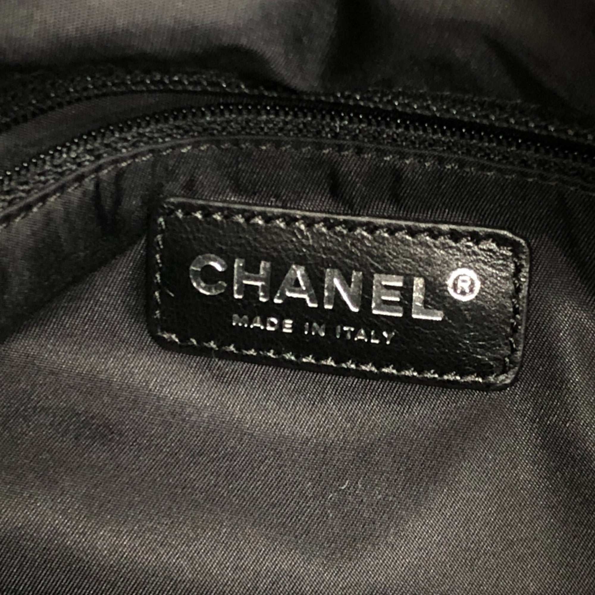 Chanel Black Tote Bag (Pre-Owned)