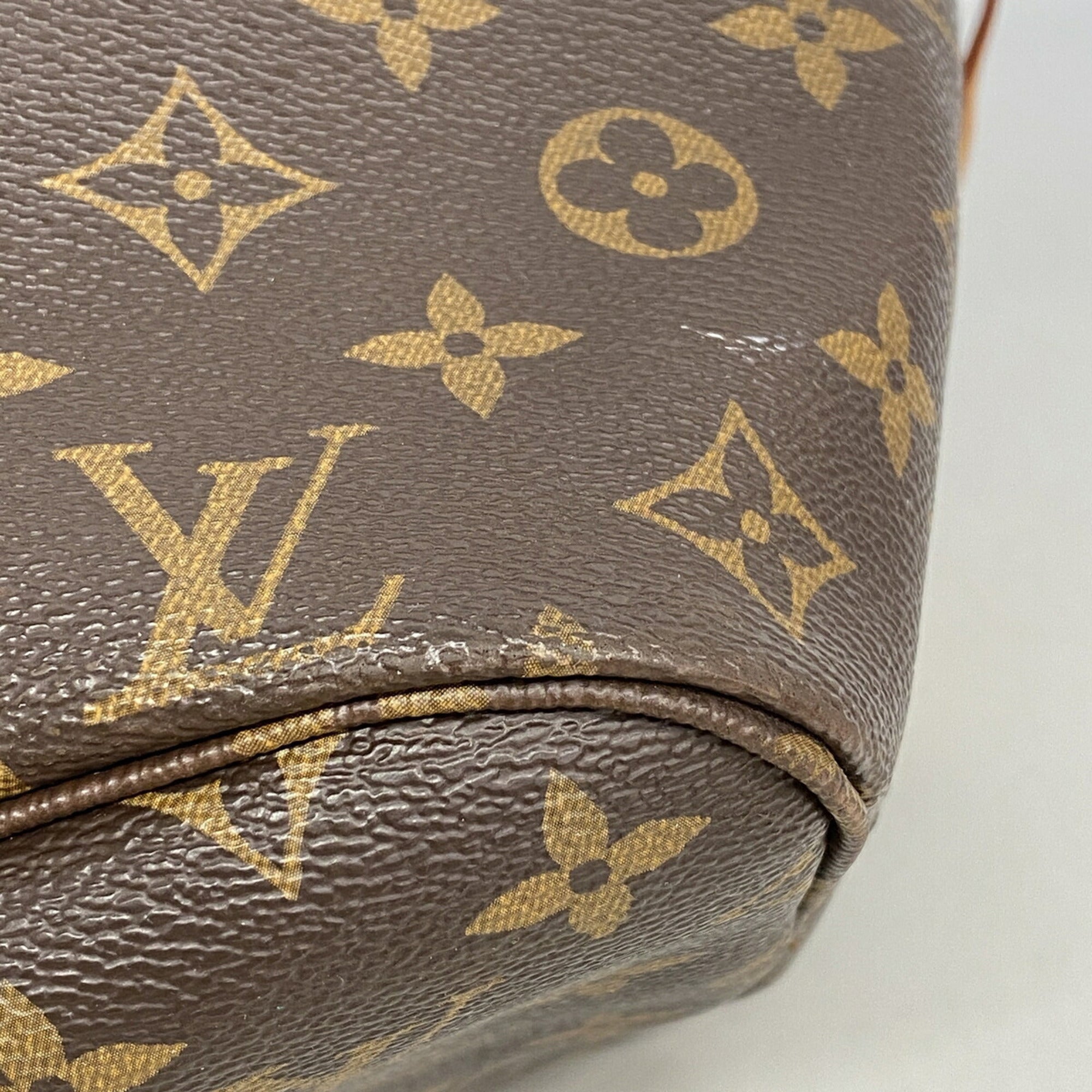 Louis Vuitton Cerise Tote Bag (Pre-Owned)