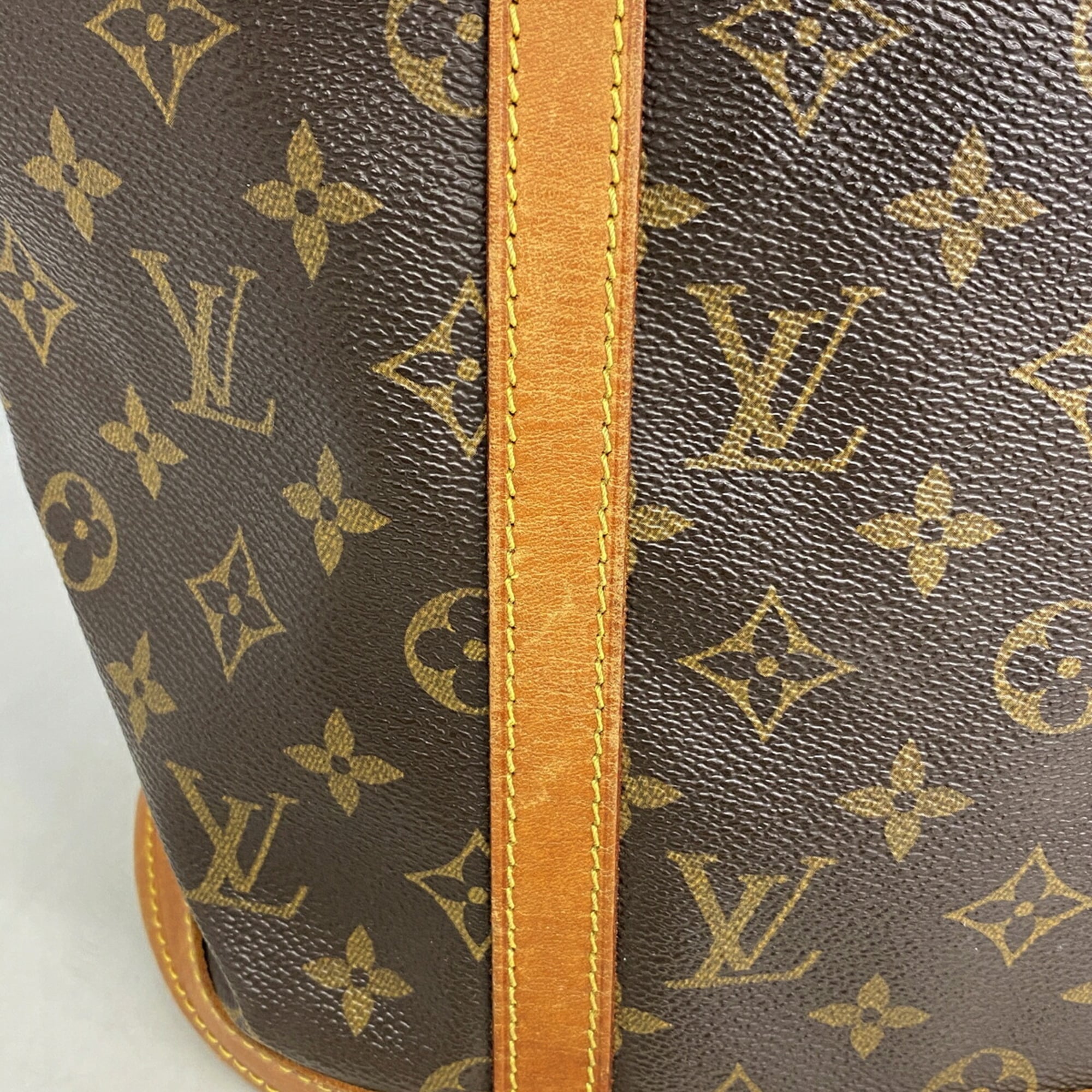 Louis Vuitton Brown Tote Bag (Pre-Owned)