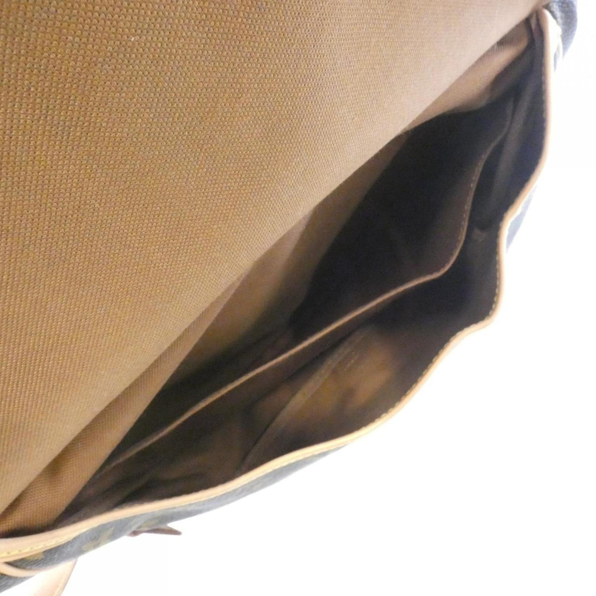 Louis Vuitton Brown Coated Canvas Shoulder Bag (Pre-Owned)