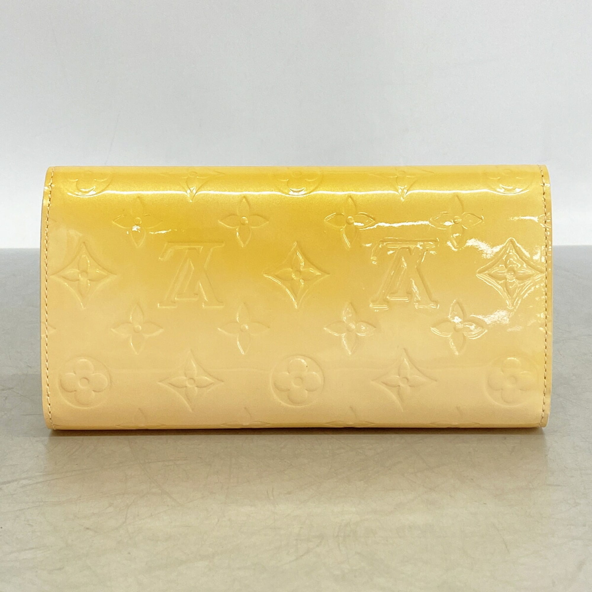 Louis Vuitton Pink Long Wallet (Tri-Fold) (Pre-Owned)