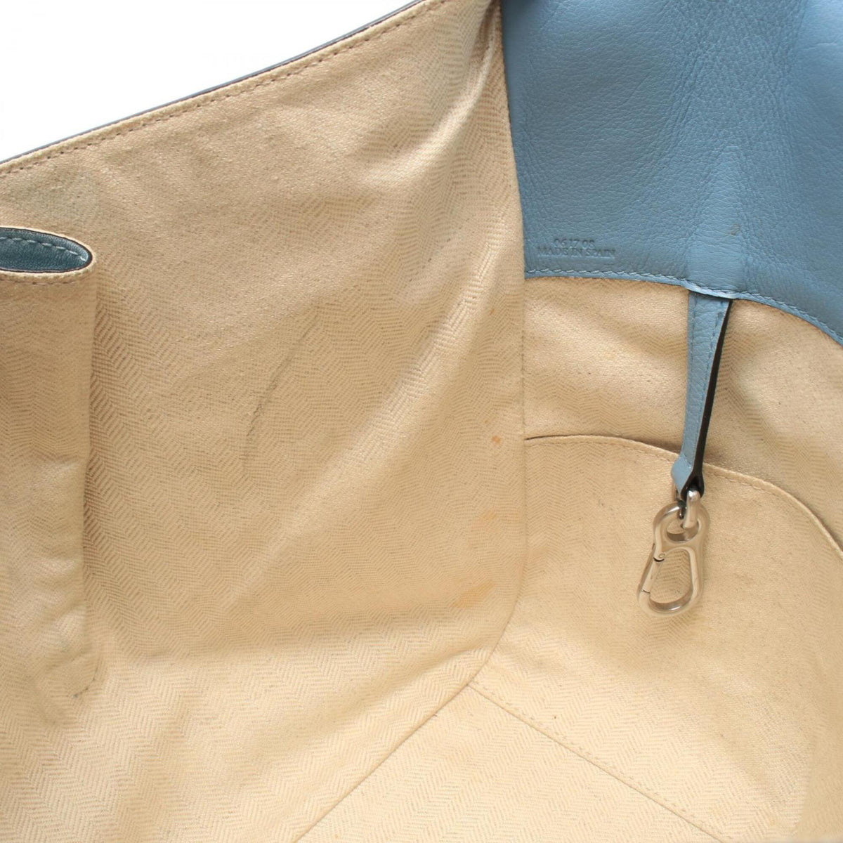 Loewe Blue Leather Handbag (Pre-Owned)