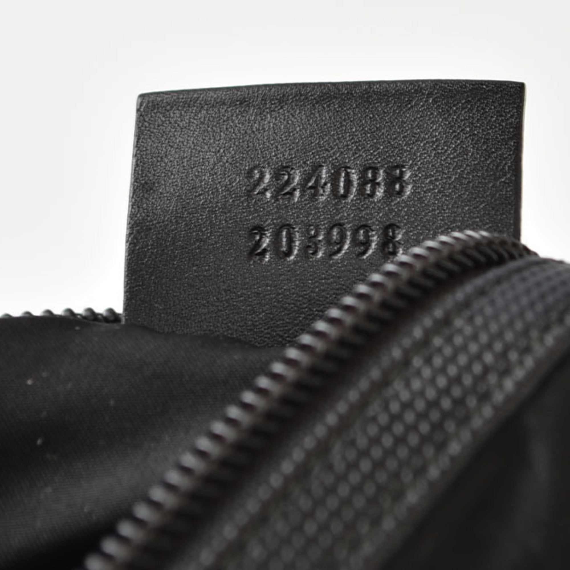 Gucci Black Nylon Pouch (Pre-Owned)