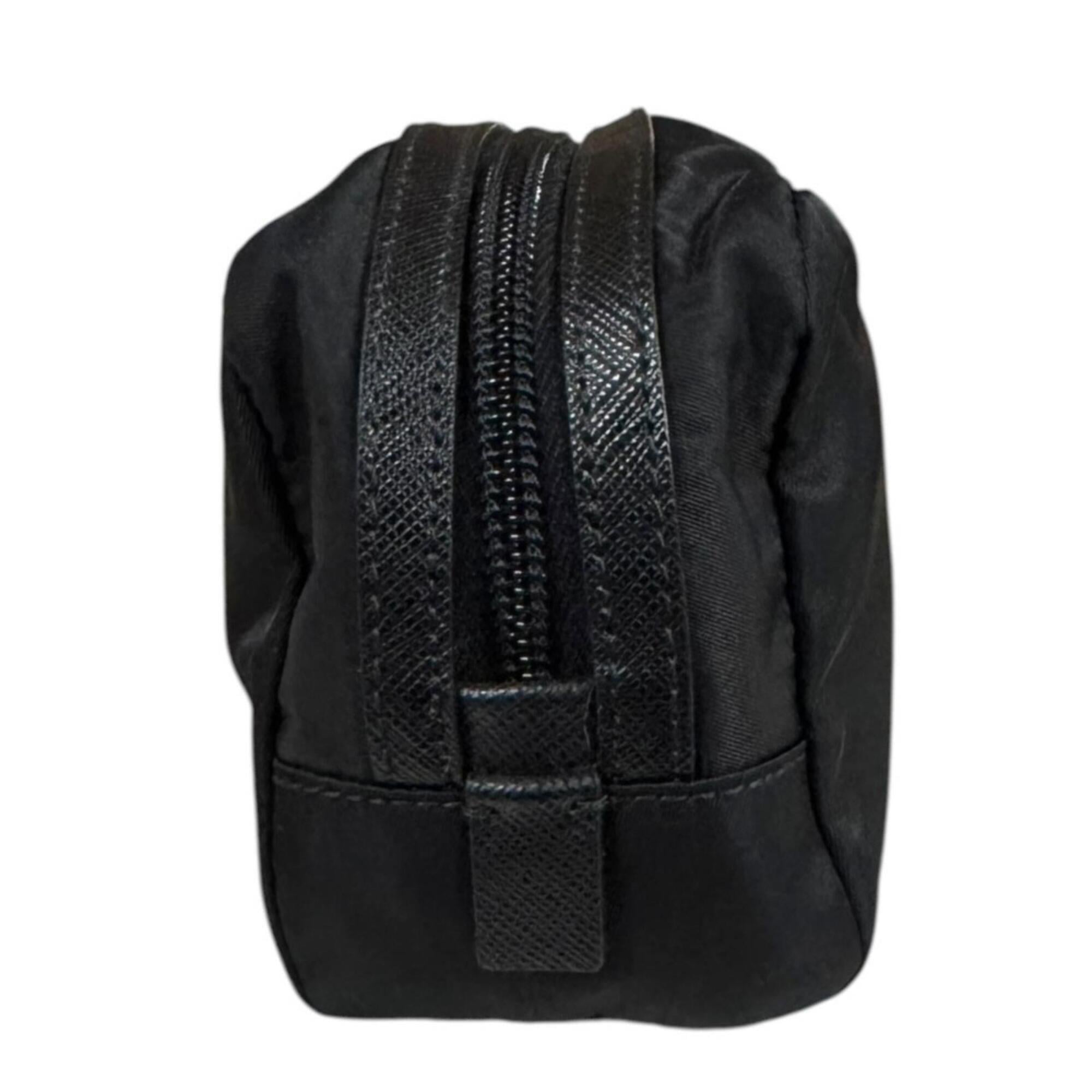 Prada Black Nylon Pouch (Pre-Owned)