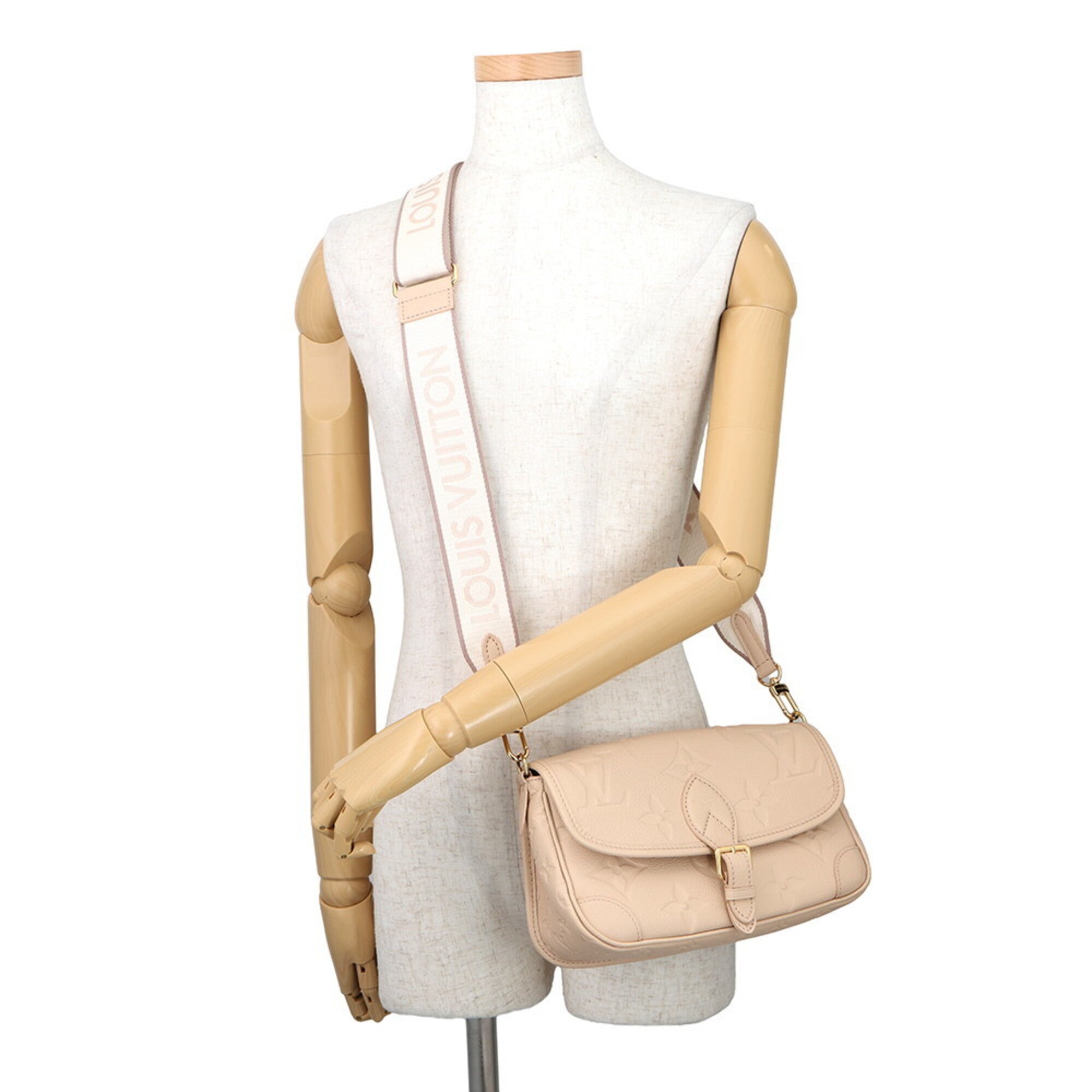 Louis Vuitton Beige Pink Monogram Empreinte Handbag Shoulder Bag (Pre-Owned)