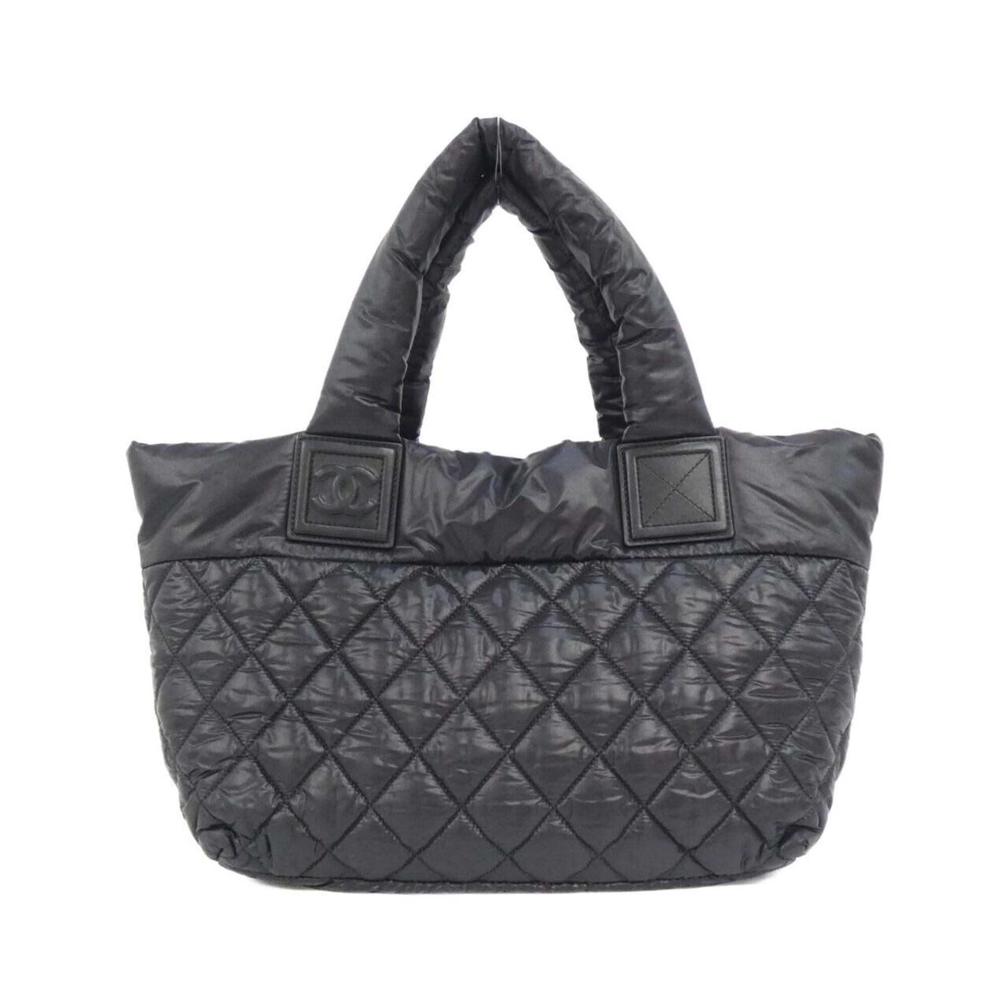Chanel Black Nylon Handbag (Pre-Owned)
