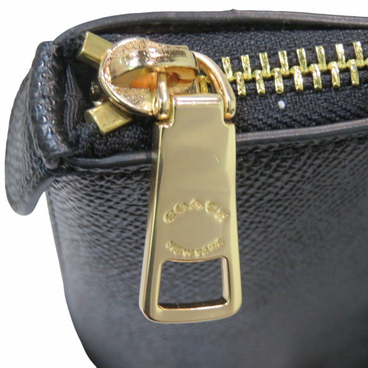 Coach Black Leather Tote Bag (Pre-Owned)