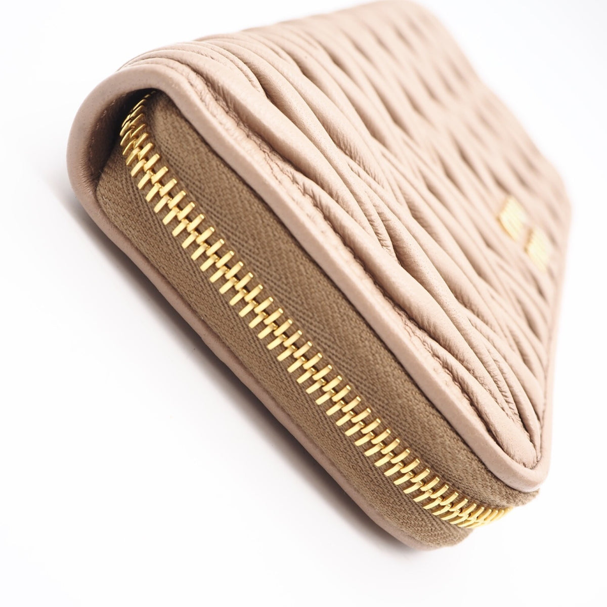 Miu Miu Matelasse Pink Beige Leather Long Wallet (Bi-Fold) (Pre-Owned)