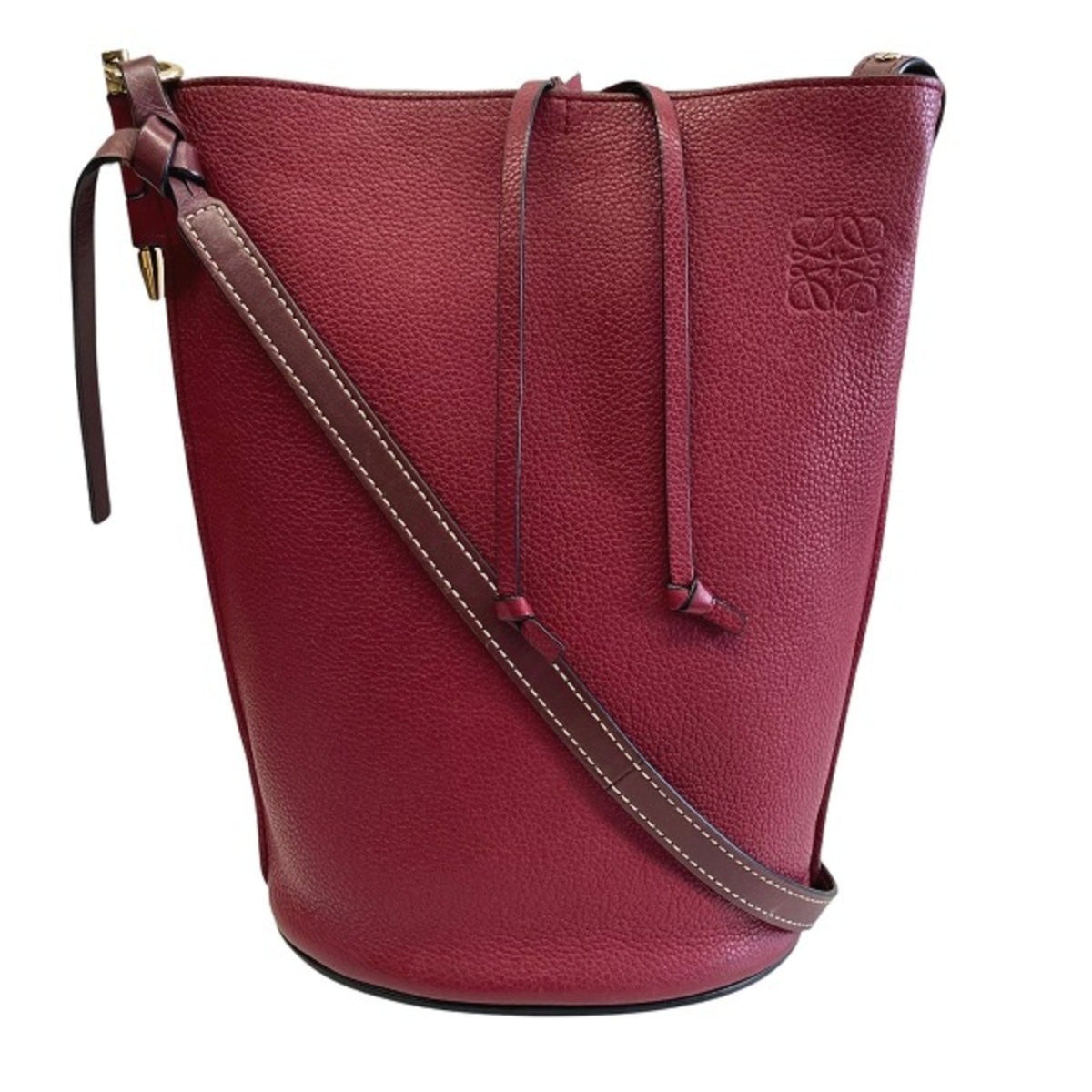 Loewe Red Color Leather Shoulder Bag (Pre-Owned)