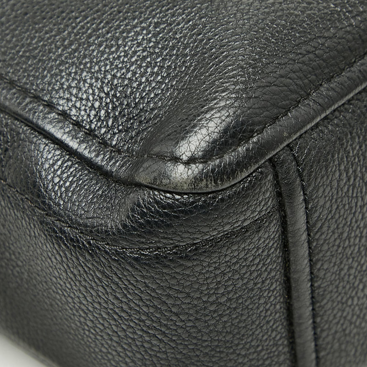 Marc Jacobs Black Leather Shoulder Bag (Pre-Owned)