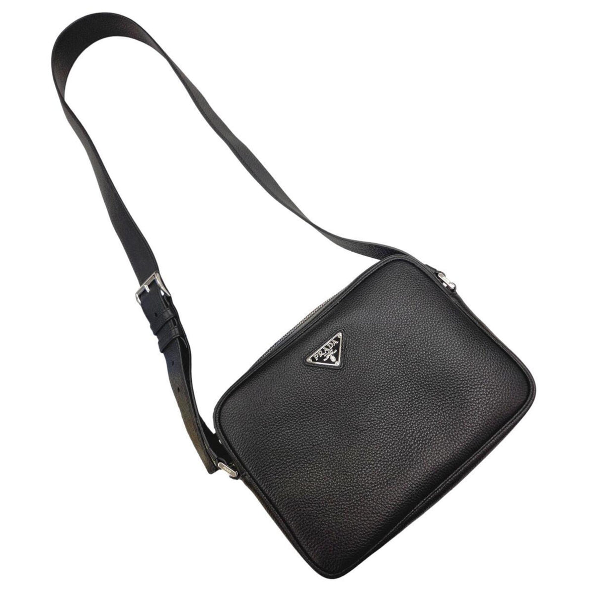 Prada Black Leather Shoulder Bag (Pre-Owned)