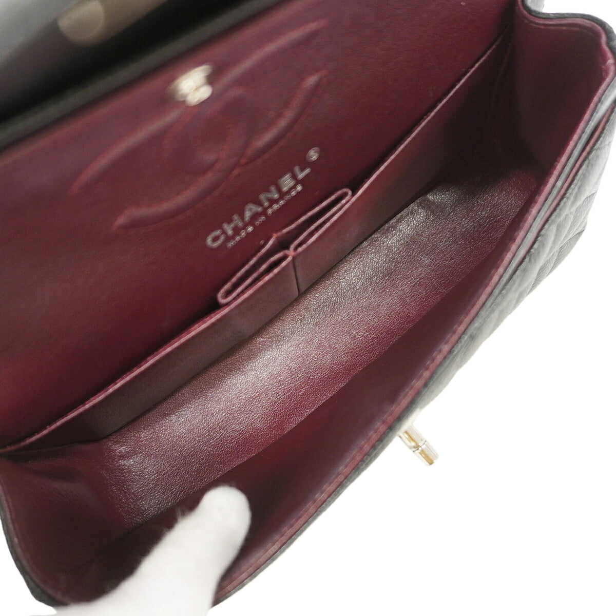 Chanel Black Grained Calfskin Shoulder Bag (Pre-Owned)