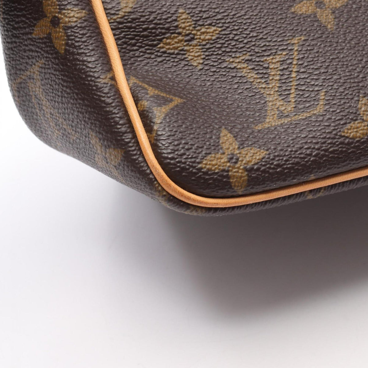 Louis Vuitton Brown Monogram Leather Handbag (Pre-Owned)