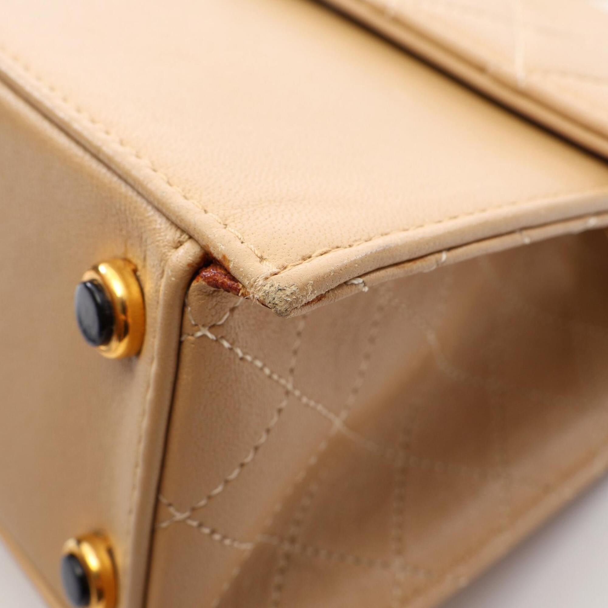 Chanel Beige Leather Handbag Shoulder Bag (Pre-Owned)