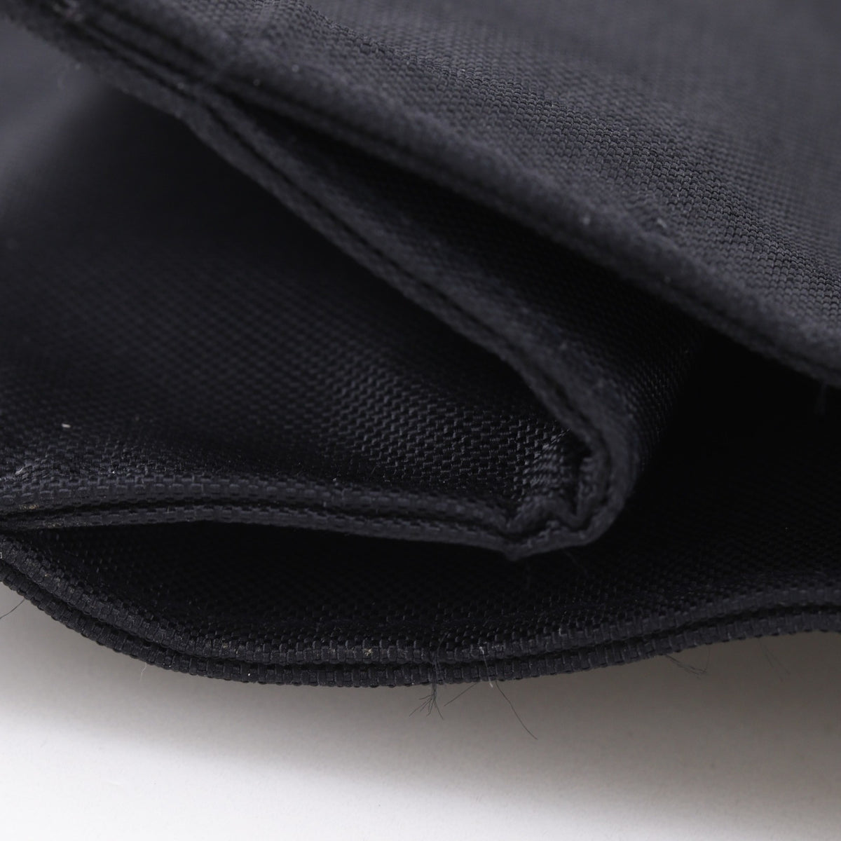 Chanel Black Nylon Tote Bag (Pre-Owned)