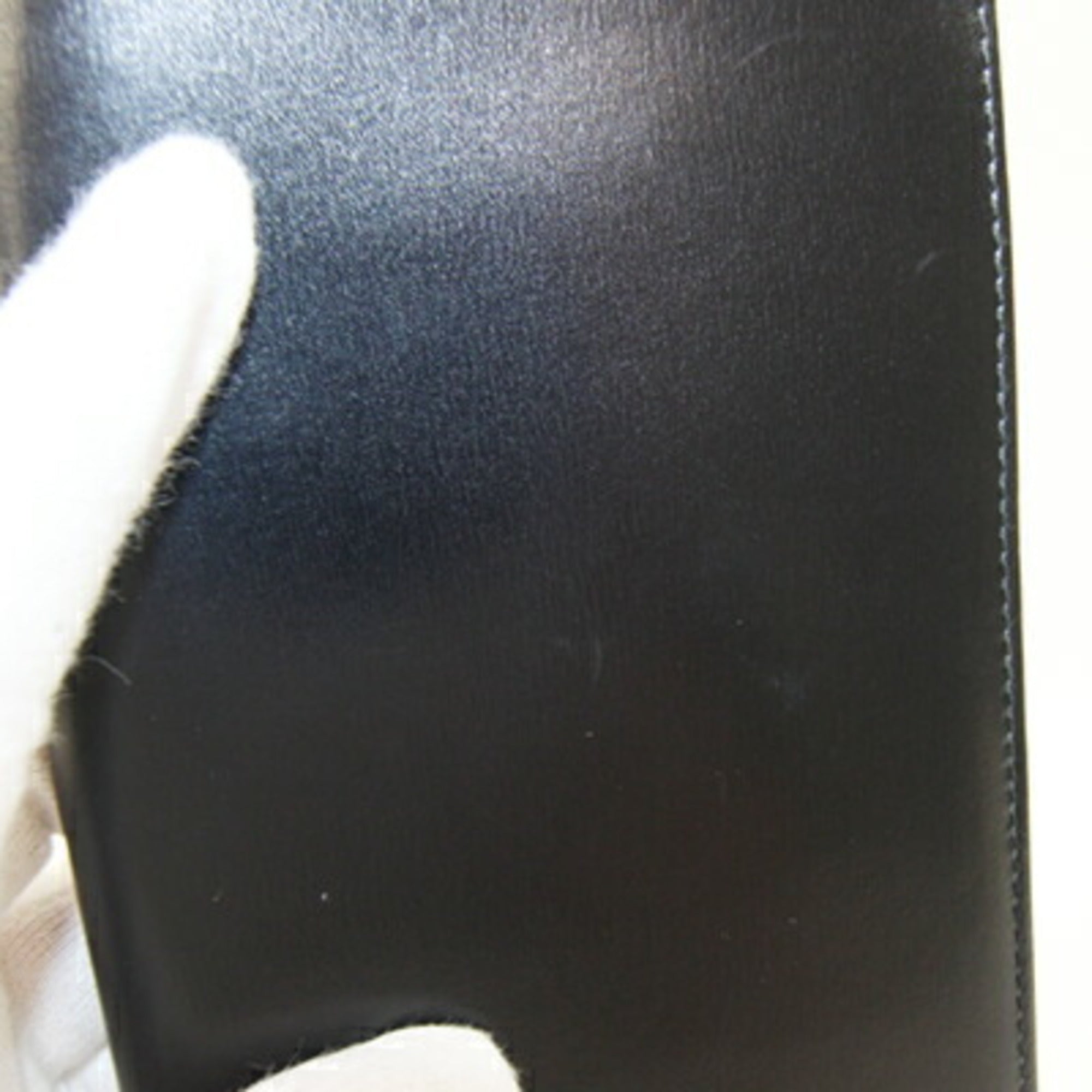 Gucci Black Leather Long Bill Wallet (Bi-Fold) (Pre-Owned)