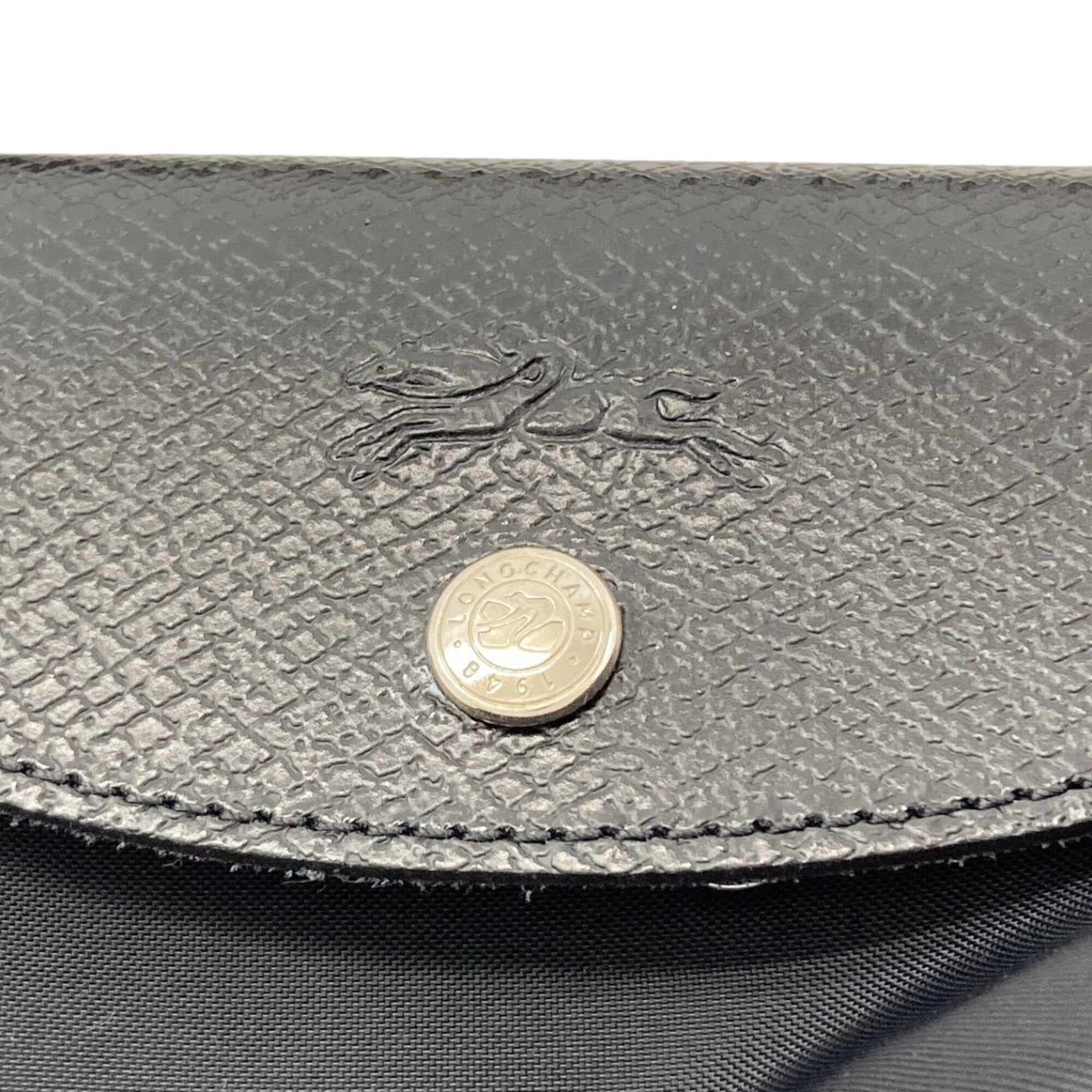 Longchamp Le Pliage Black Nylon Handbag (Pre-Owned)