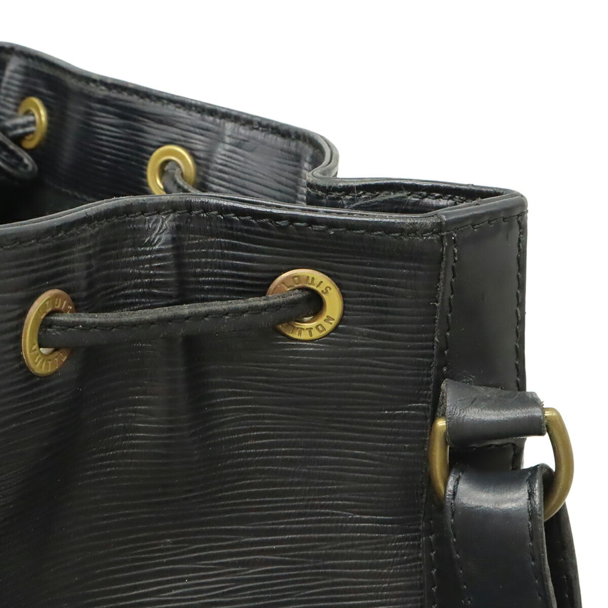 Louis Vuitton Black Noir Epi Leather Shoulder Bag (Pre-Owned)