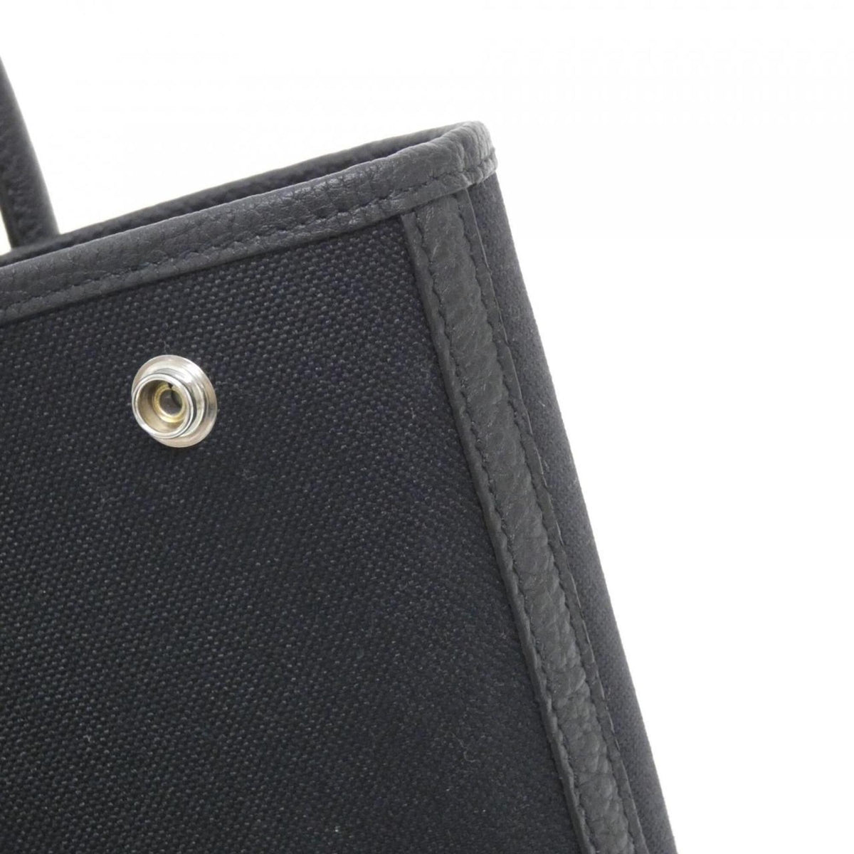 Hermes Black Negonda Leather Handbag (Pre-Owned)