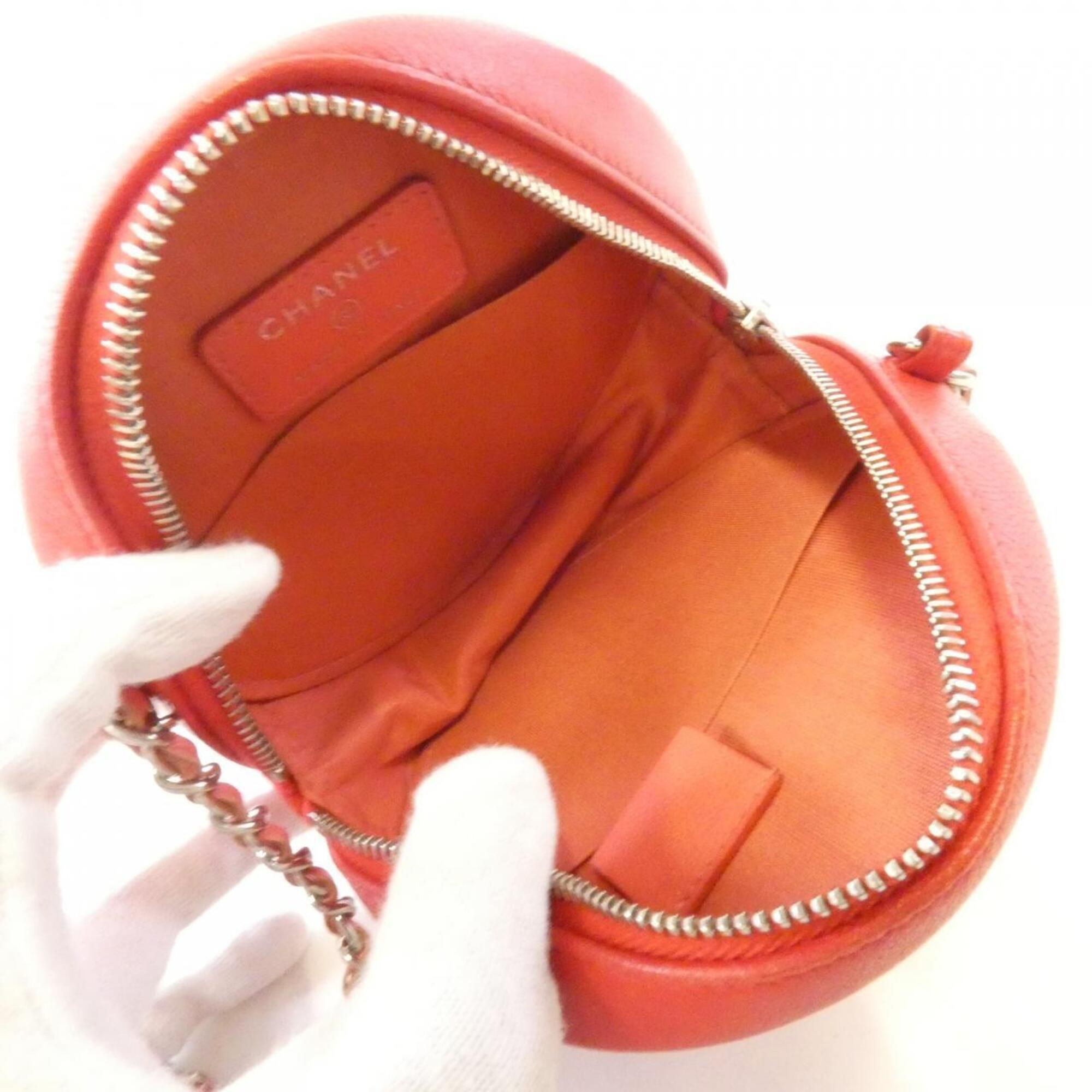 Chanel Pink Red Color Leather Shoulder Bag (Pre-Owned)