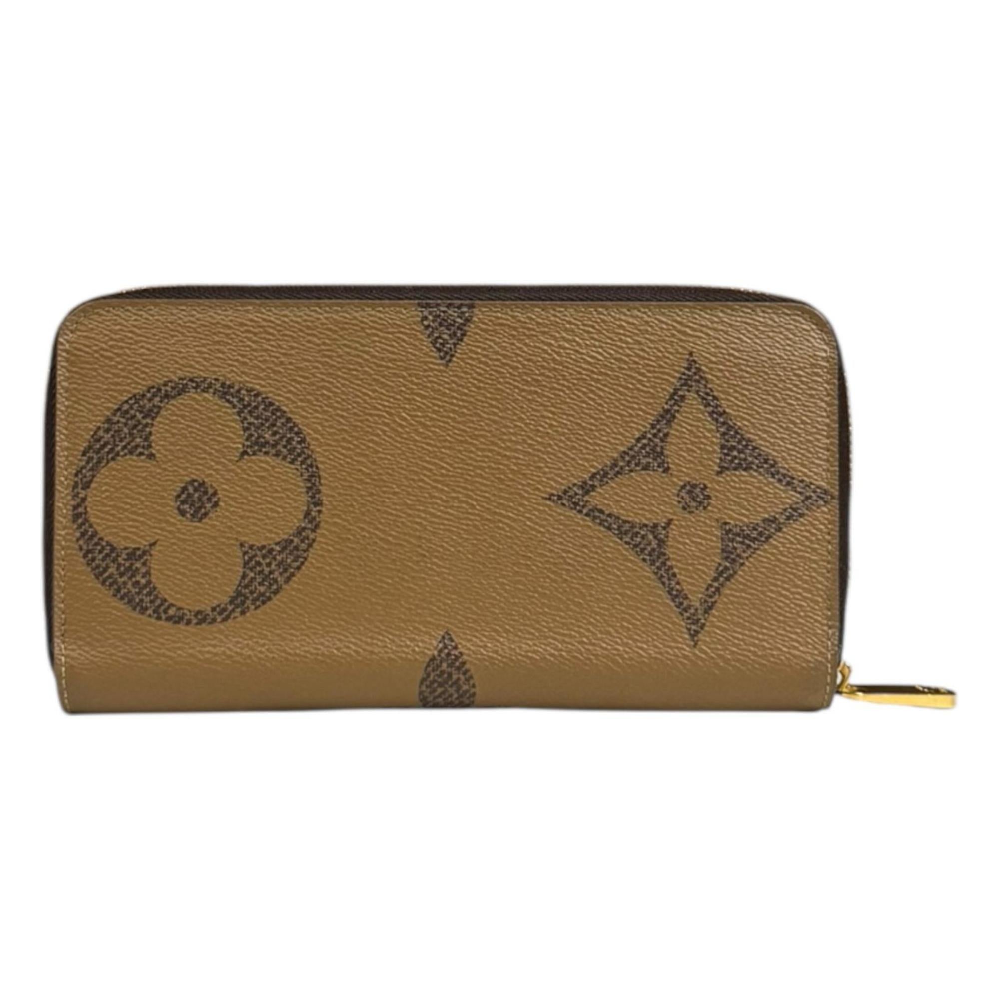 Louis Vuitton Brown Monogram Long Wallet (Bi-Fold) (Pre-Owned)