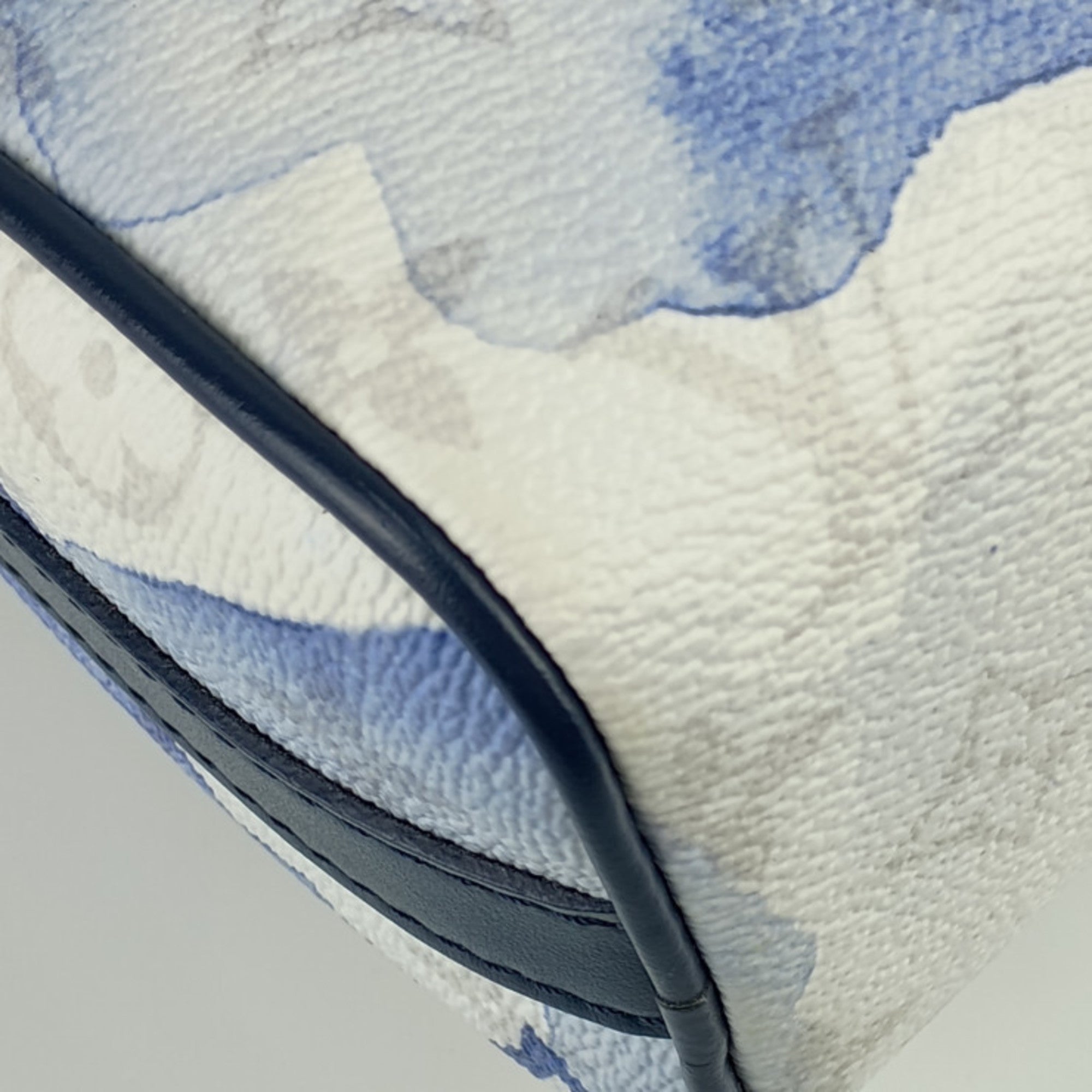 Louis Vuitton Blue Monogram White Monogram Handbag Shoulder Bag (Pre-Owned)