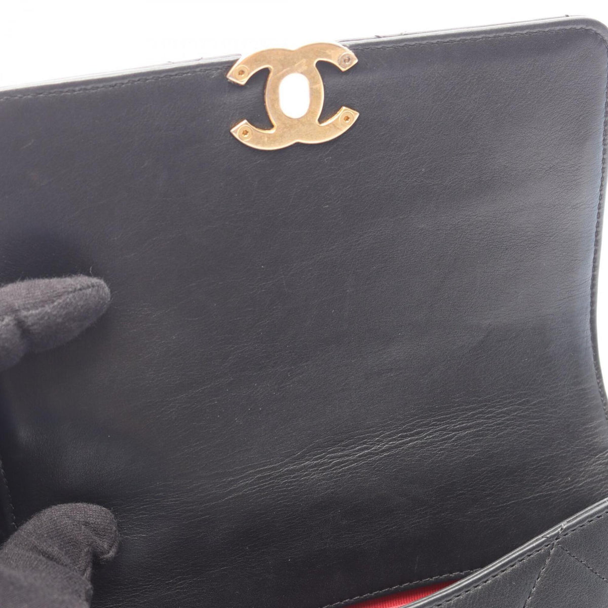 Chanel Matelasse Black Leather Handbag Shoulder Bag (Pre-Owned)