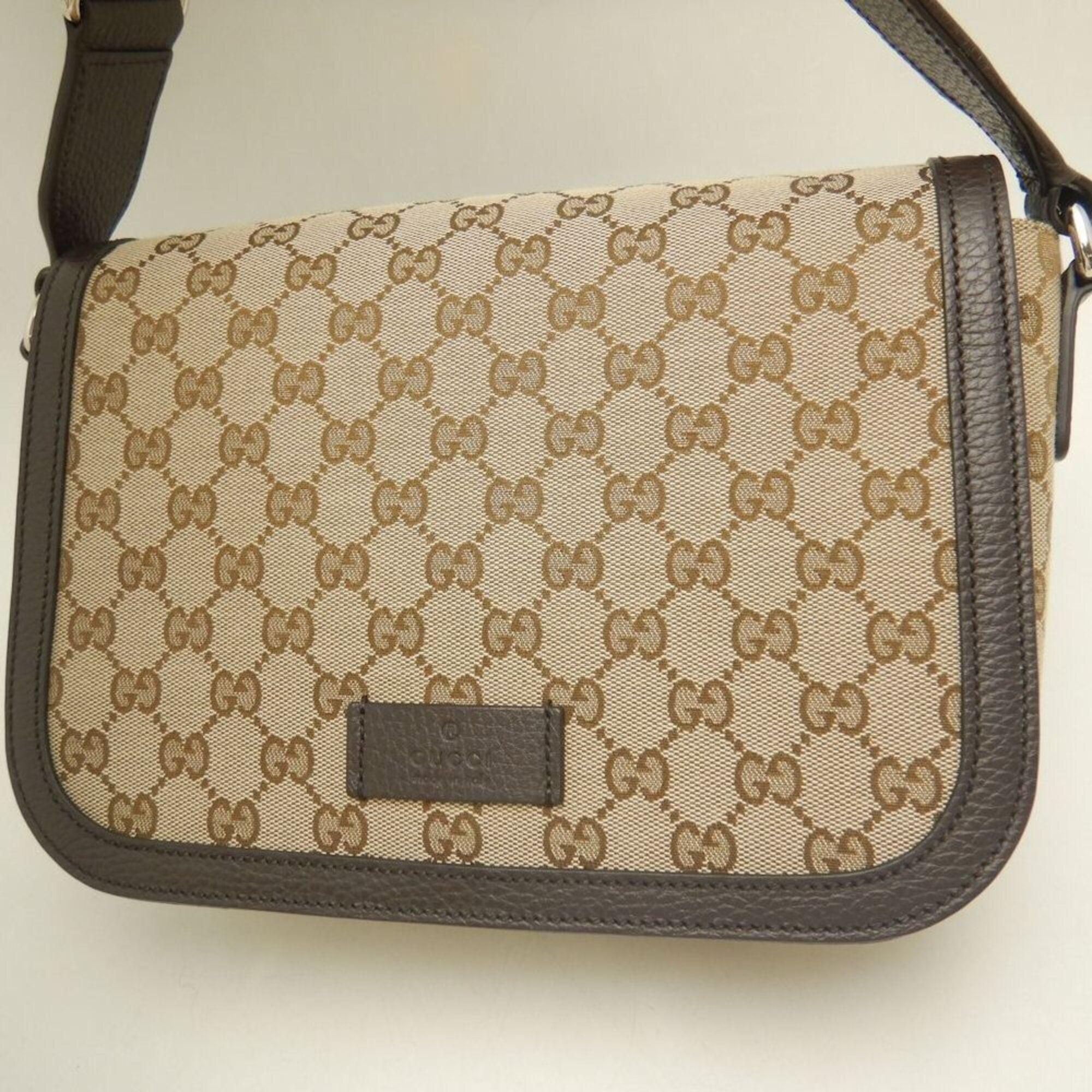Gucci Gg Canvas Beige Dark Brown Gg Canvas Leather Messenger Bag Shoulder Bag (Pre-Owned)