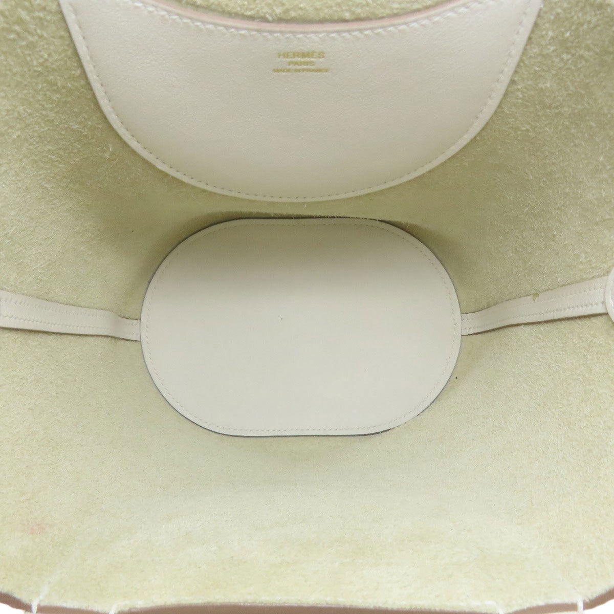 Hermes White Taurillon Clemence Leather Handbag (Pre-Owned)