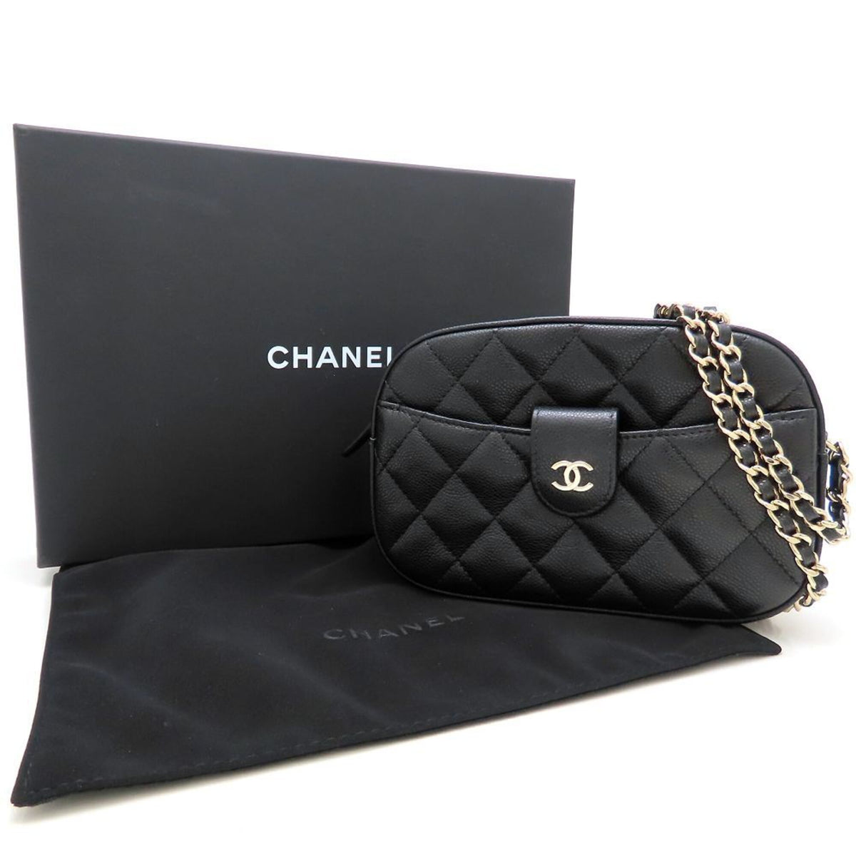 Chanel Black Grained Calfskin Shoulder Bag (Pre-Owned)