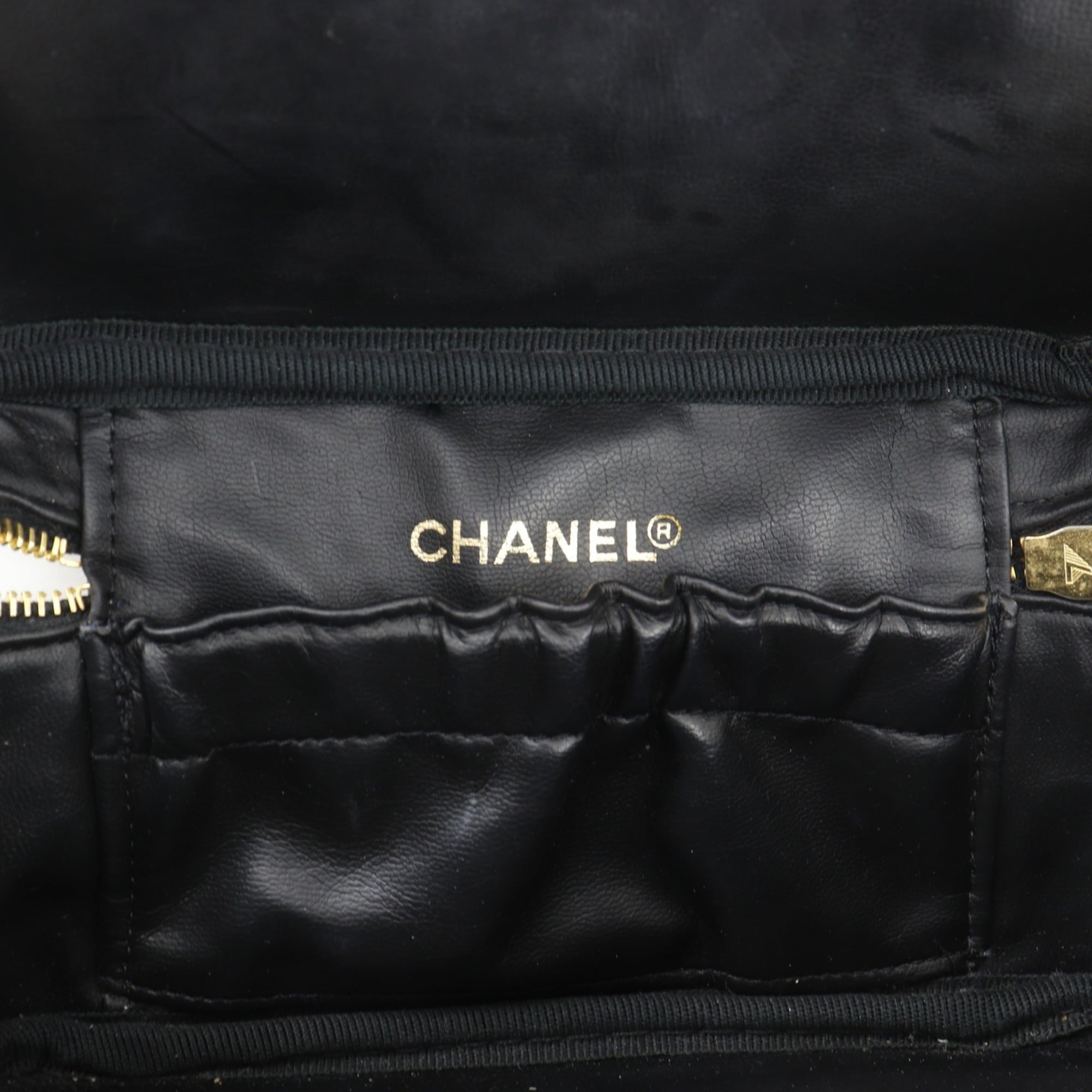 Chanel Black Leather Pouch (Pre-Owned)