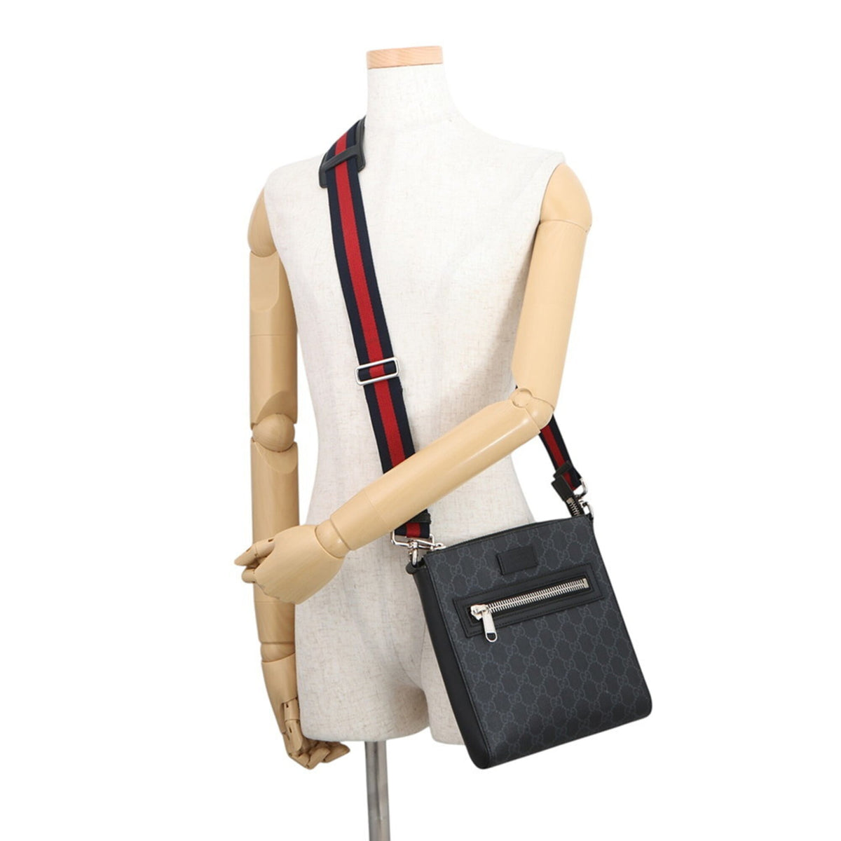 Gucci Black Gg Supreme Handbag Messenger Bag Shoulder Bag (Pre-Owned)