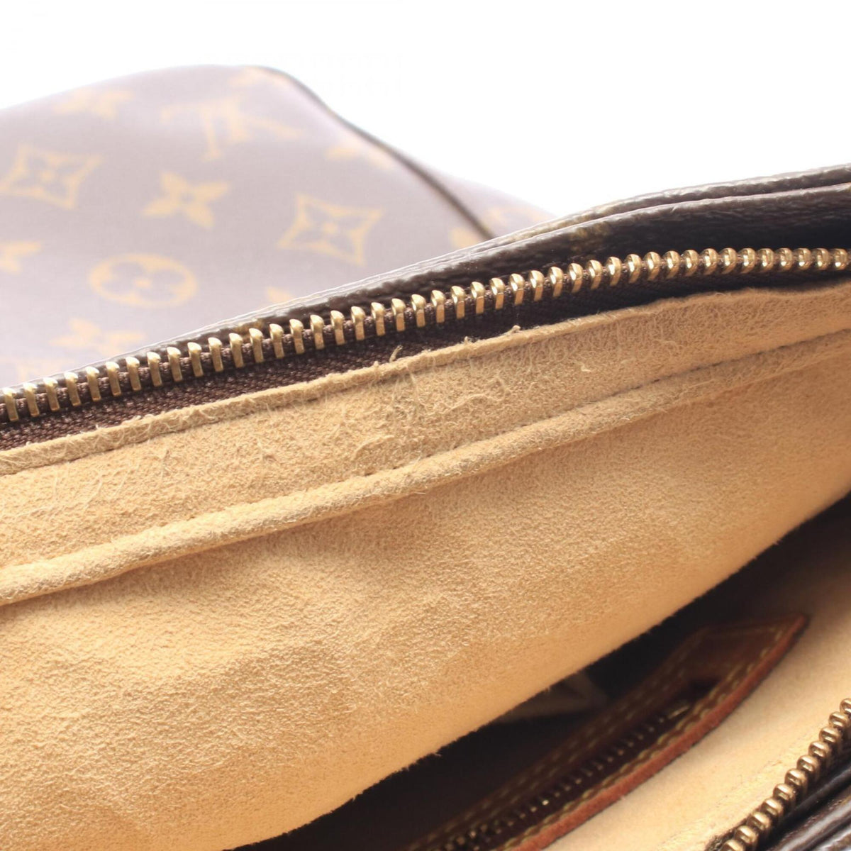 Louis Vuitton Brown Coated Canvas Handbag Shoulder Bag (Pre-Owned)