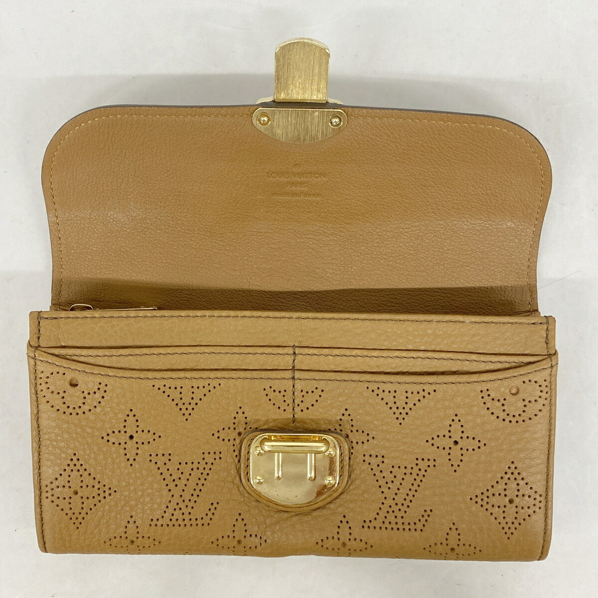 Louis Vuitton Caramel Long Wallet (Bi-Fold) (Pre-Owned)