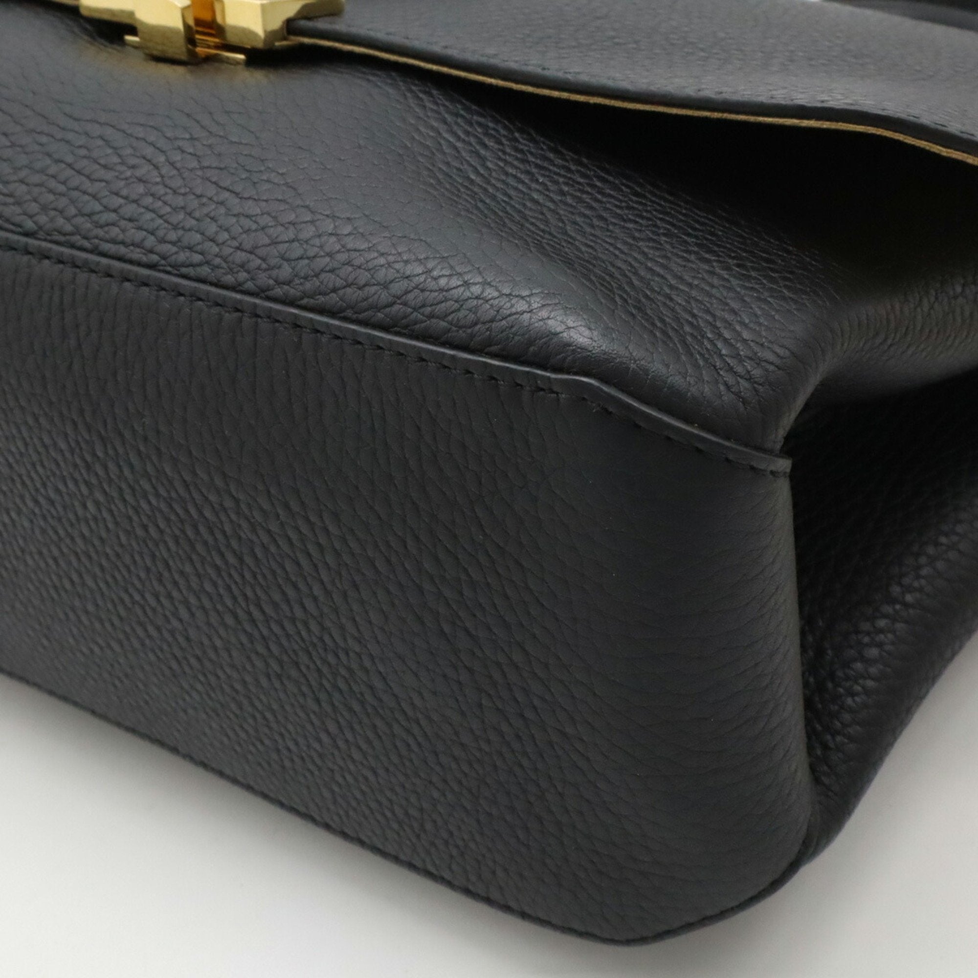 Louis Vuitton Noir Leather Handbag Shoulder Bag (Pre-Owned)