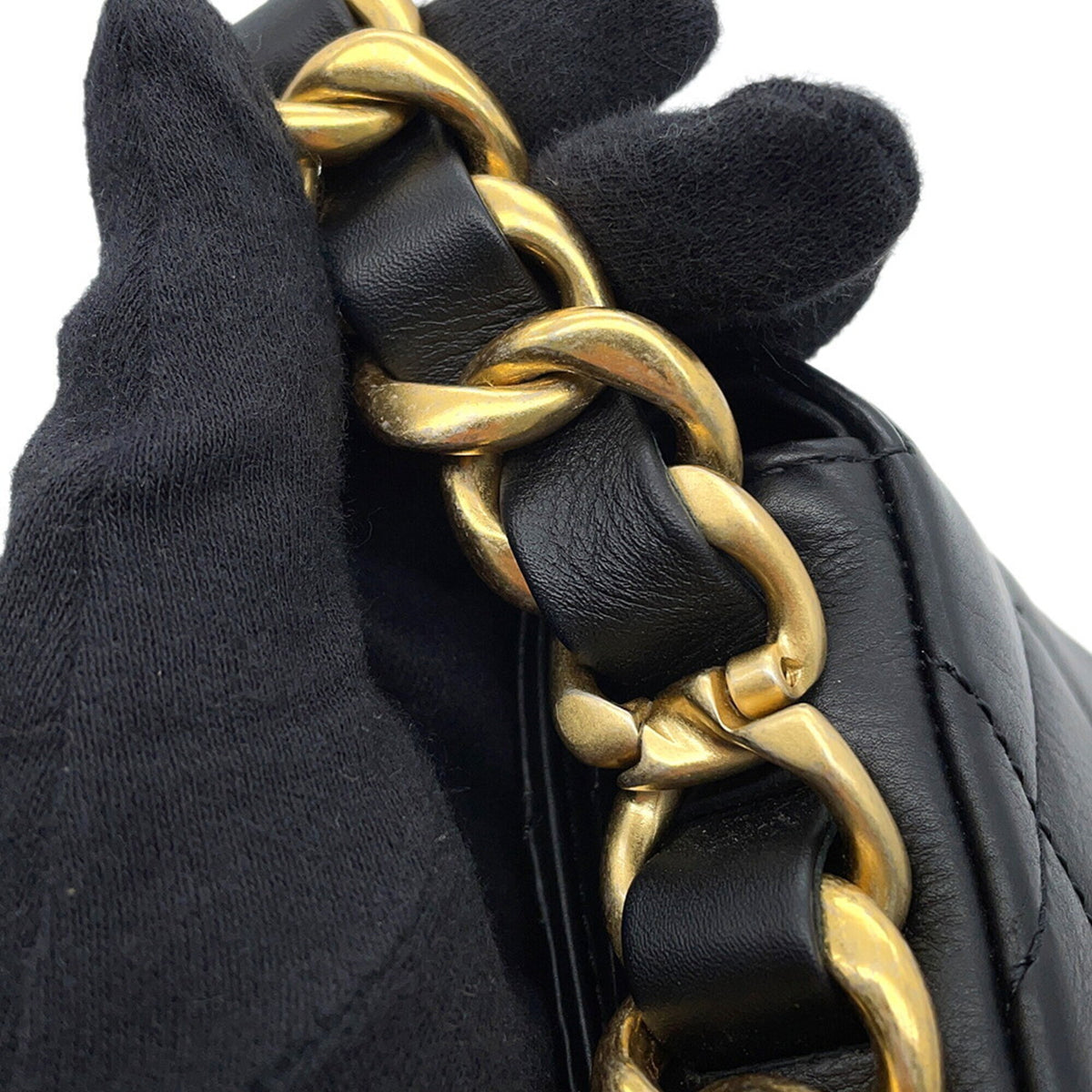 Chanel Matelasse Black Leather Handbag Shoulder Bag (Pre-Owned)
