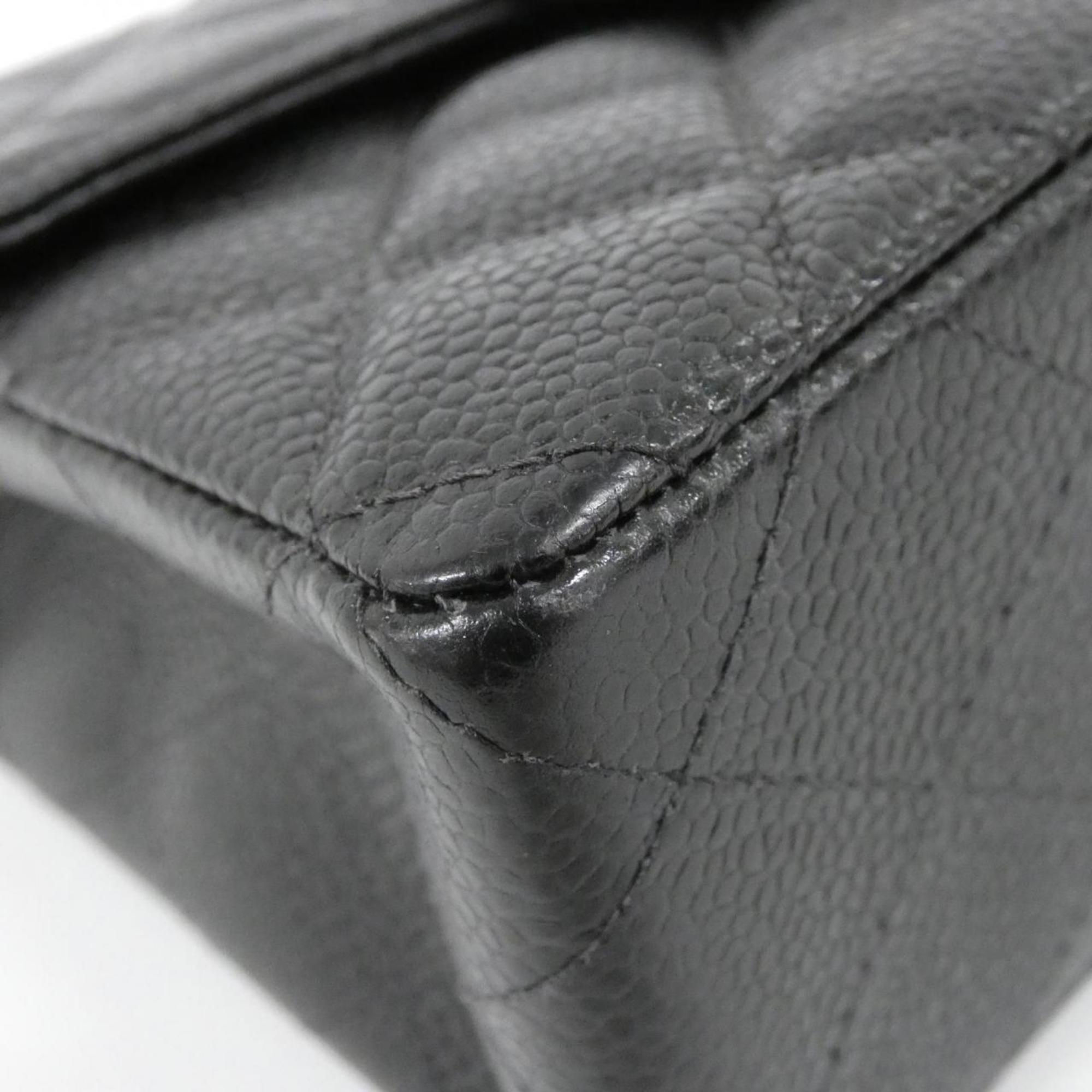 Chanel Black Grained Calfskin Shoulder Bag (Pre-Owned)