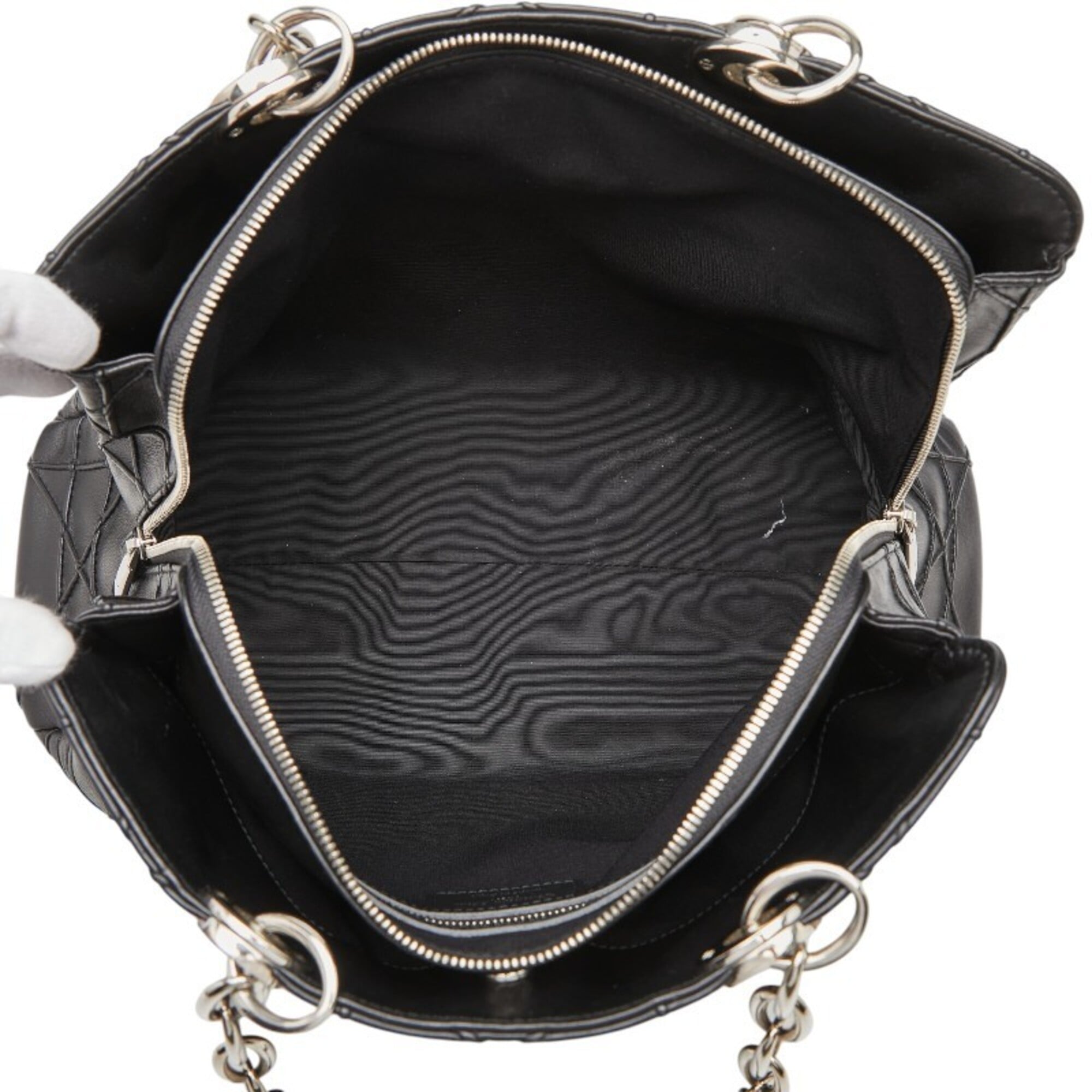 Christian Dior Black Leather Handbag (Pre-Owned)