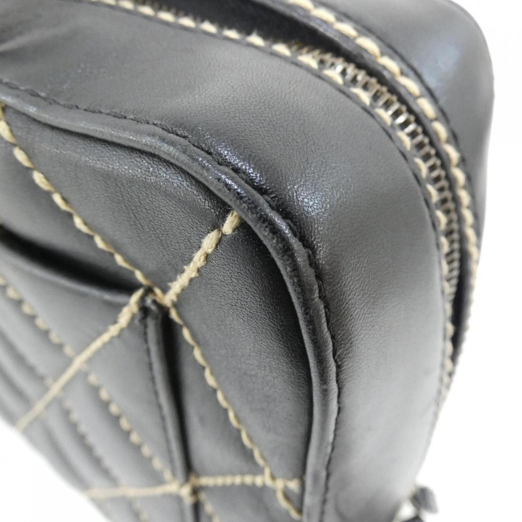 Chanel Beige Black Leather Handbag Pouch (Pre-Owned)