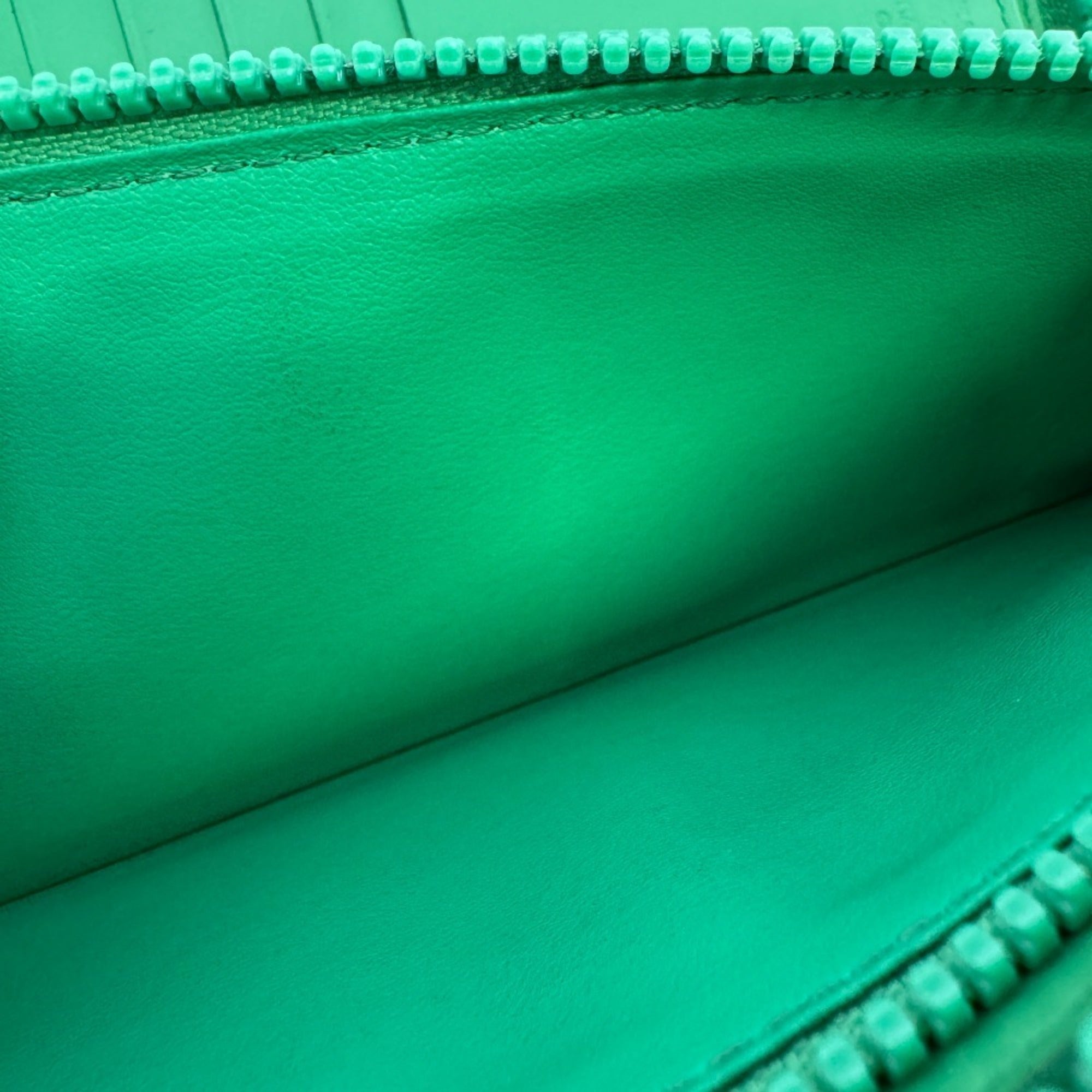 Louis Vuitton Green Vert Monogram Empreinte (Pre-Owned)