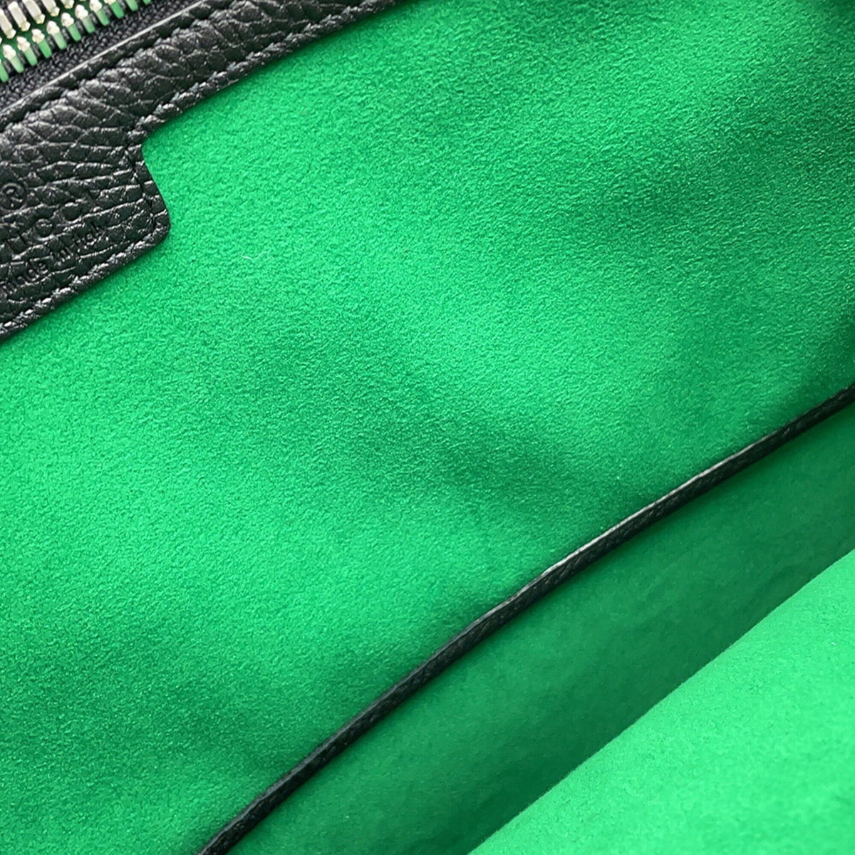 Gucci Sherry Line Black Leather Shoulder Bag (Pre-Owned)