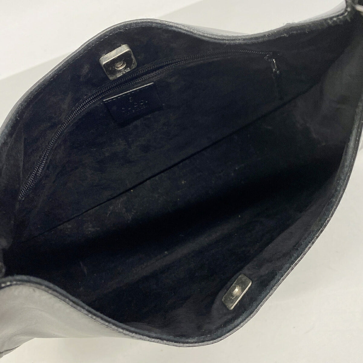 Gucci Black Leather Shoulder Bag (Pre-Owned)