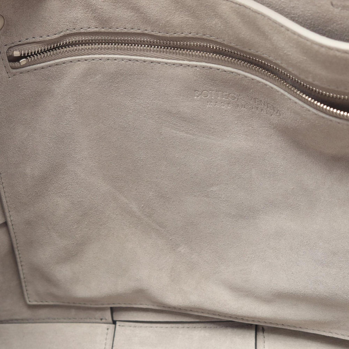 Bottega Veneta Gray Leather Handbag Tote Bag (Pre-Owned)