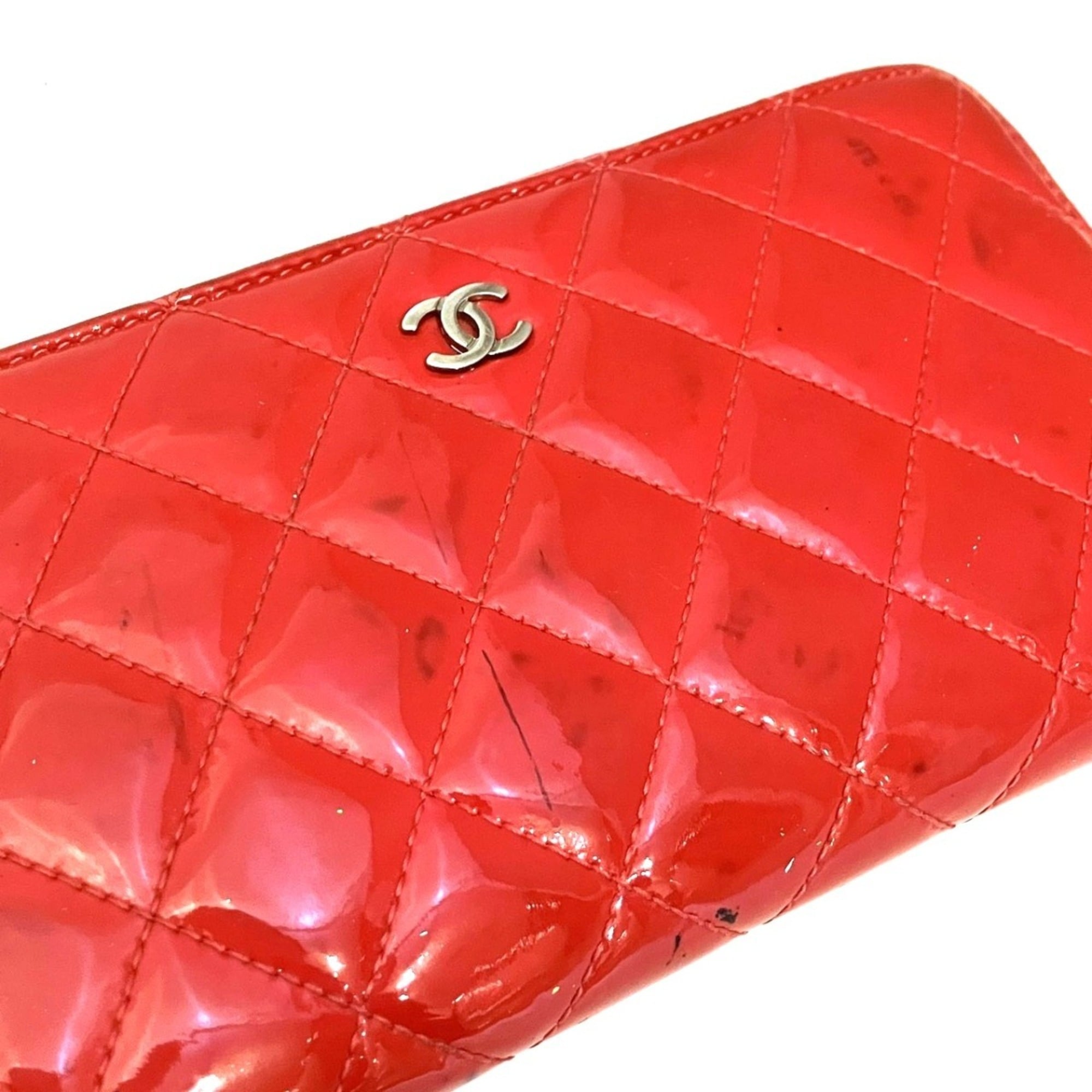Chanel Matelasse Pink Patent Leather Long Wallet (Bi-Fold) (Pre-Owned)