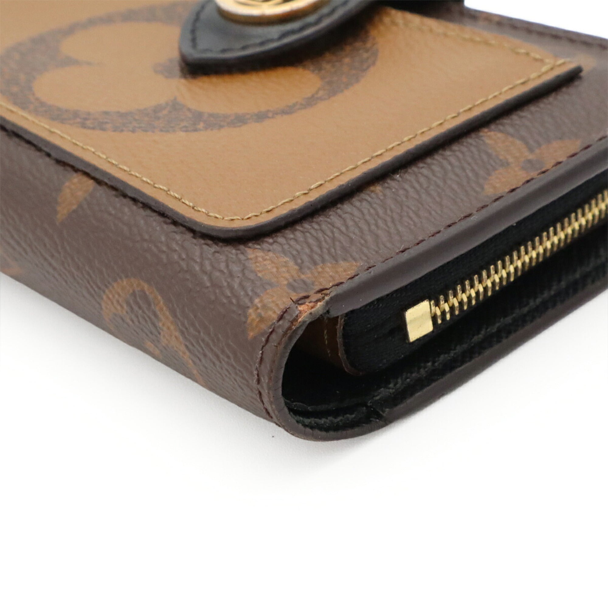 Louis Vuitton Brown Light Brown Monogram Canvas Wallet (Bi-Fold) (Pre-Owned)