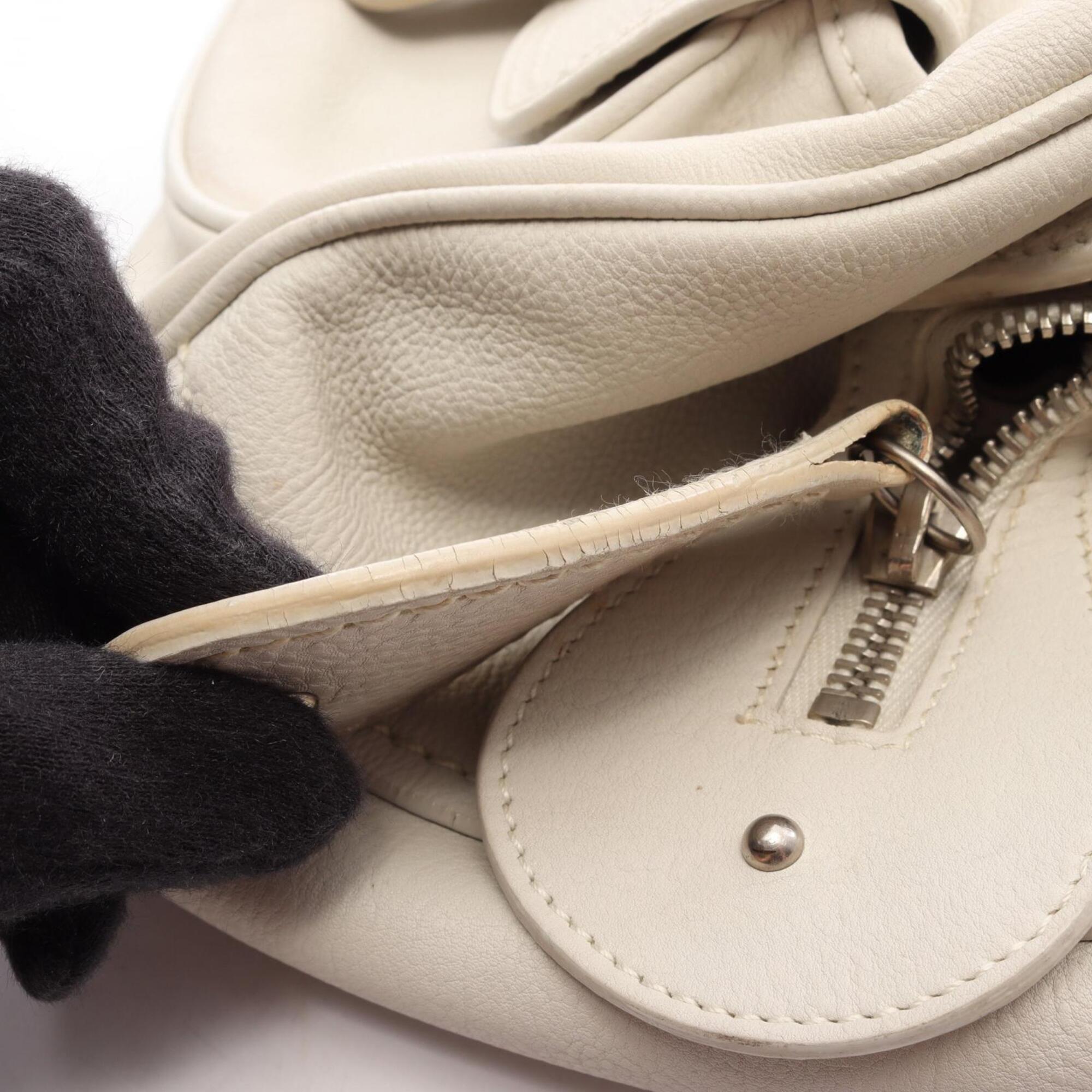 Christian Dior White Leather Handbag (Pre-Owned)