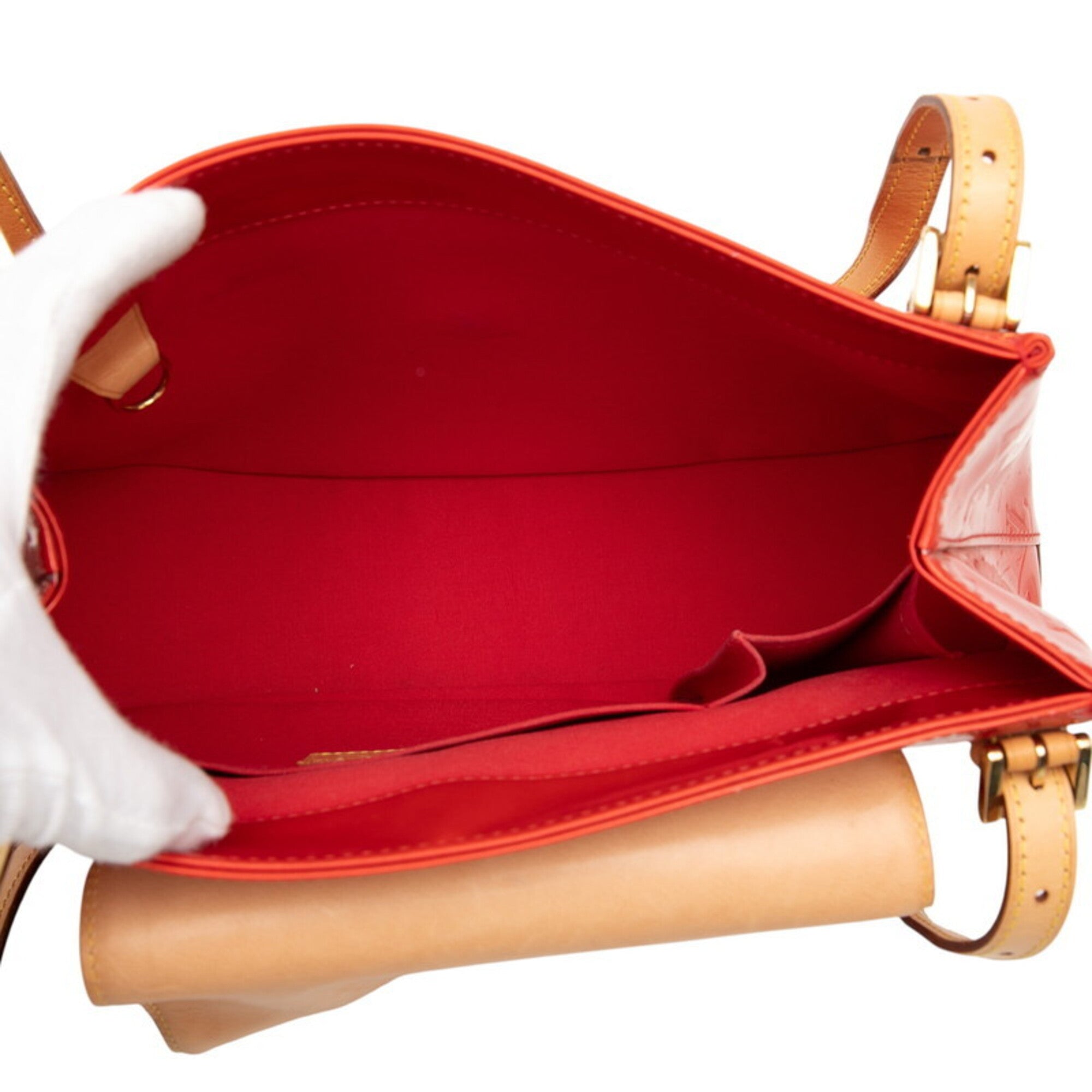 Louis Vuitton Red Color Rouge Patent Leather Shoulder Bag (Pre-Owned)