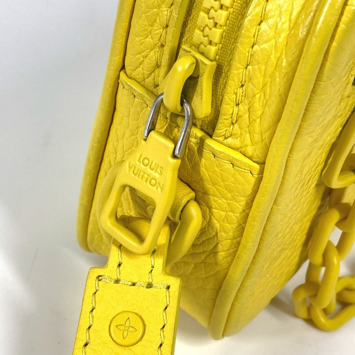Louis Vuitton Yellow Leather Clutch Bag (Pre-Owned)