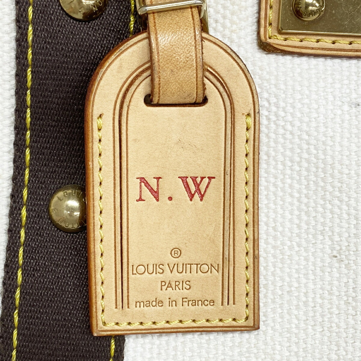 Louis Vuitton Ecru Tote Bag (Pre-Owned)
