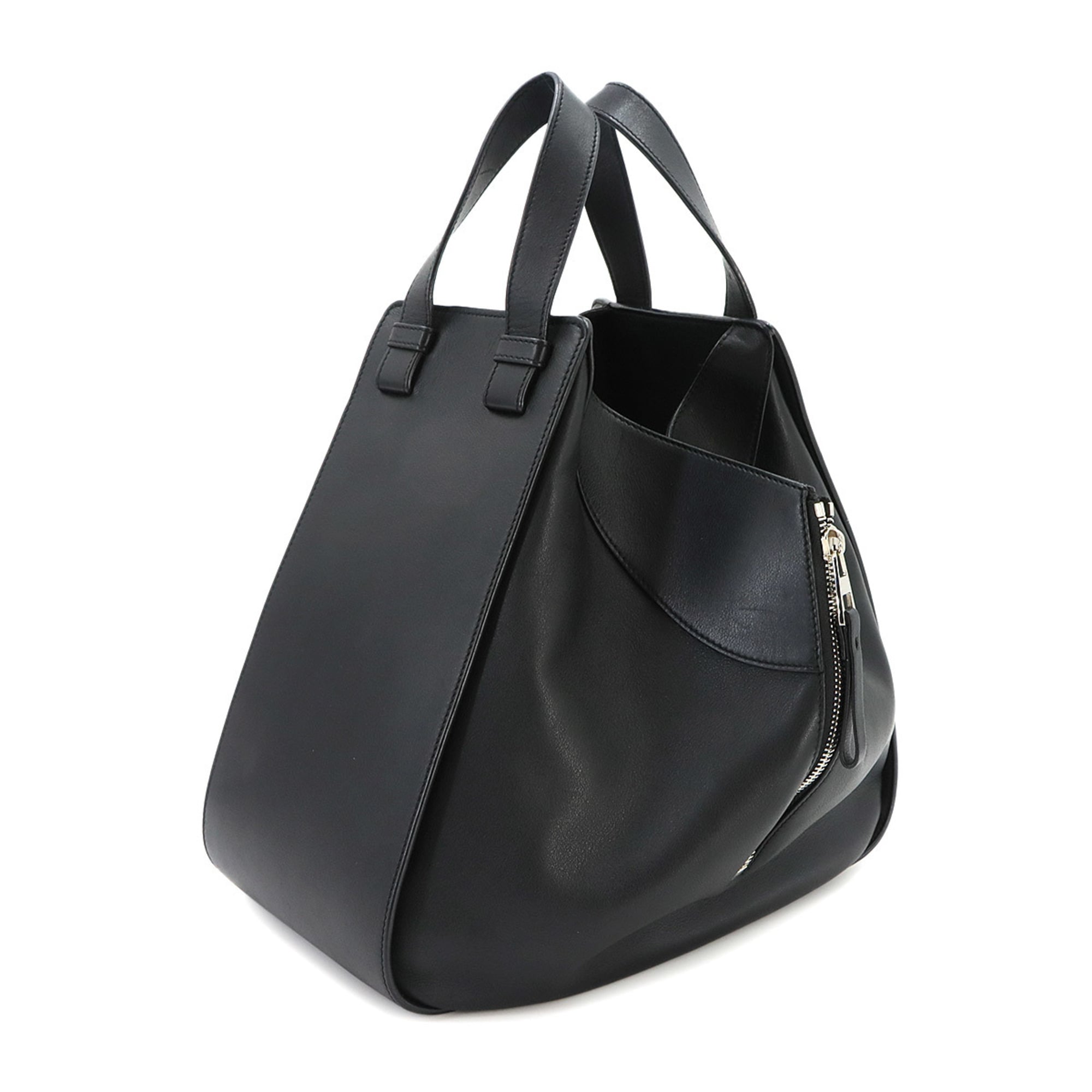 Loewe Black Leather Handbag (Pre-Owned)